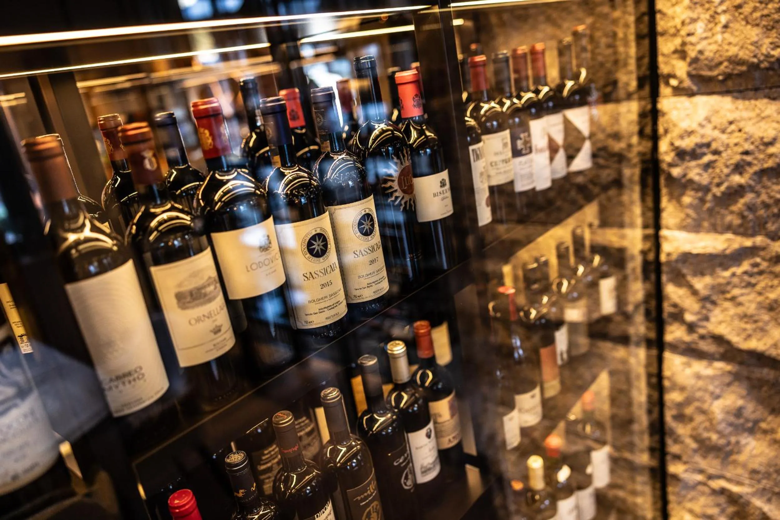 Food and drinks in Savoy Dolomites Luxury & Spa Hotel