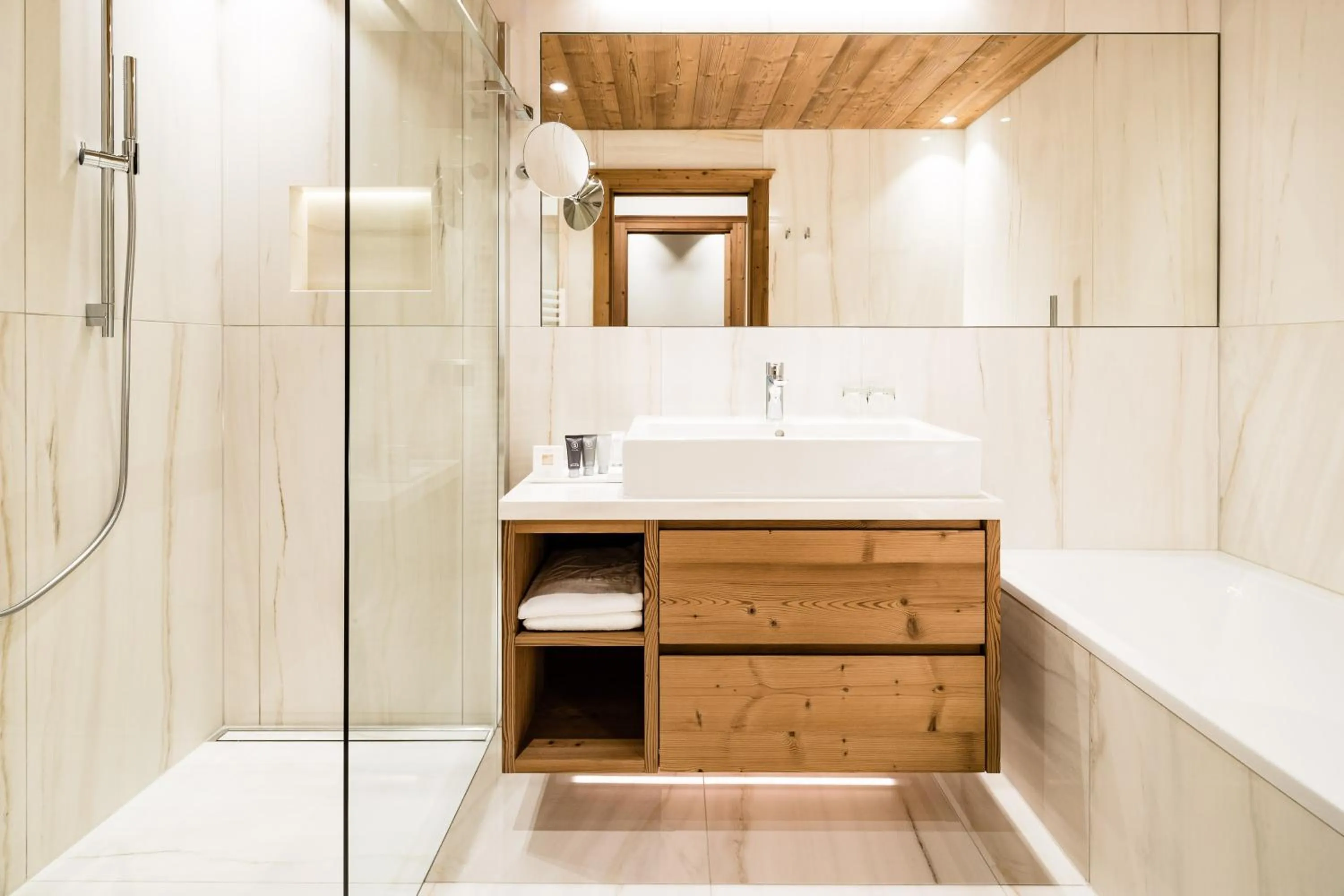 Shower in Savoy Dolomites Luxury & Spa Hotel