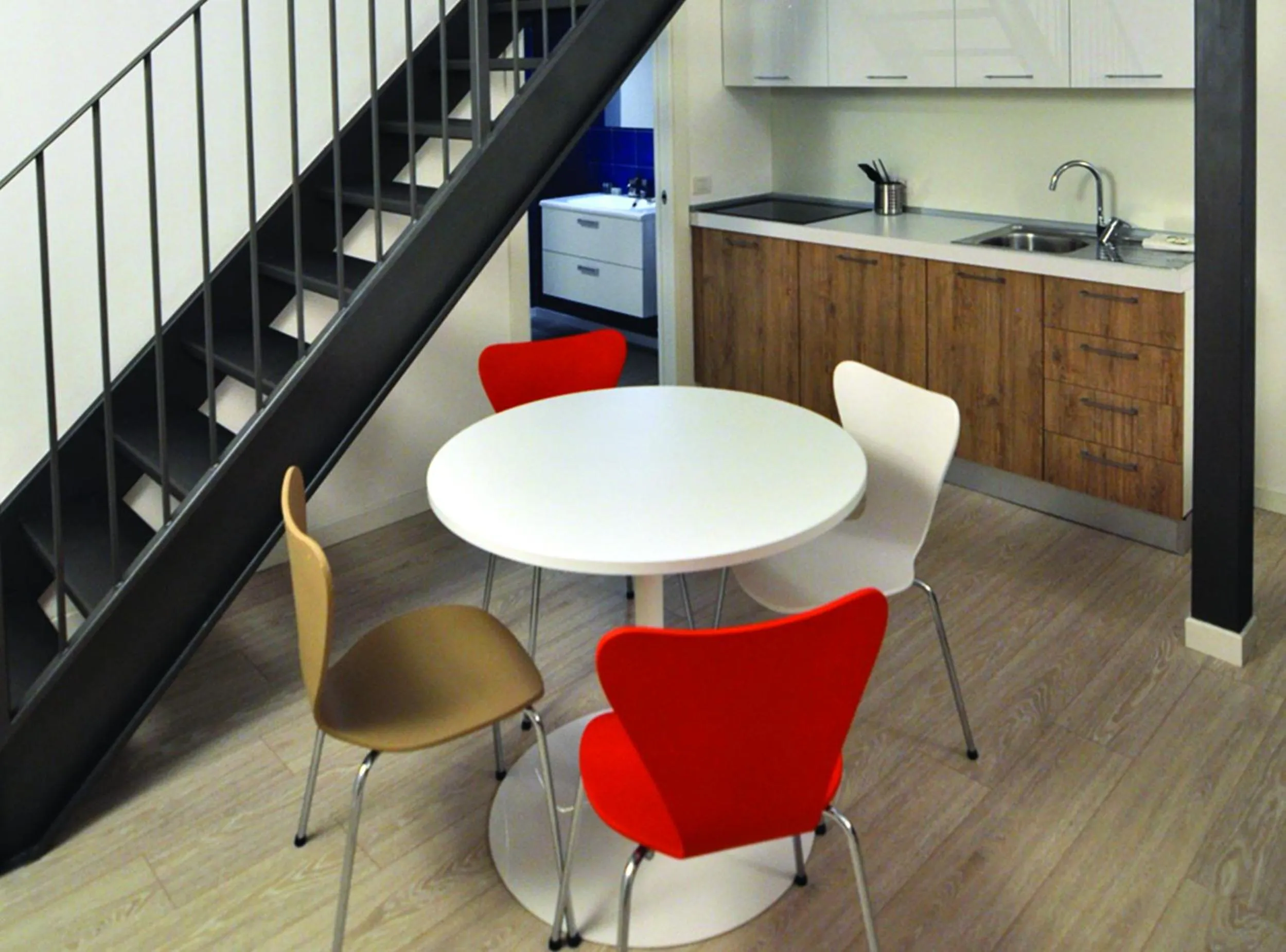 Dining area in BB Hotels Aparthotel Città Studi