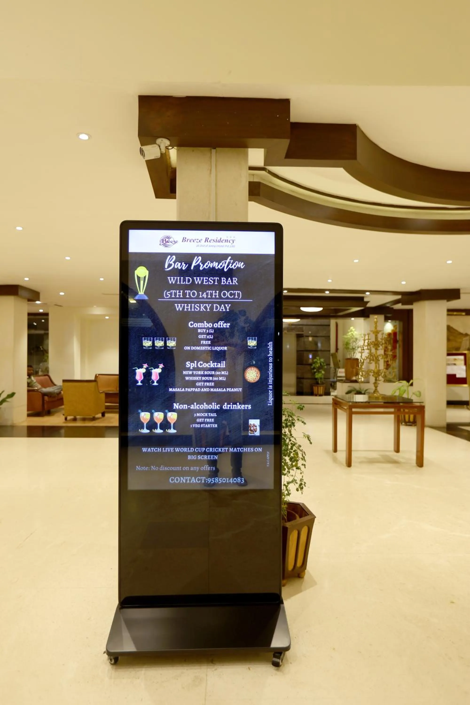 Food and drinks in Breeze Residency