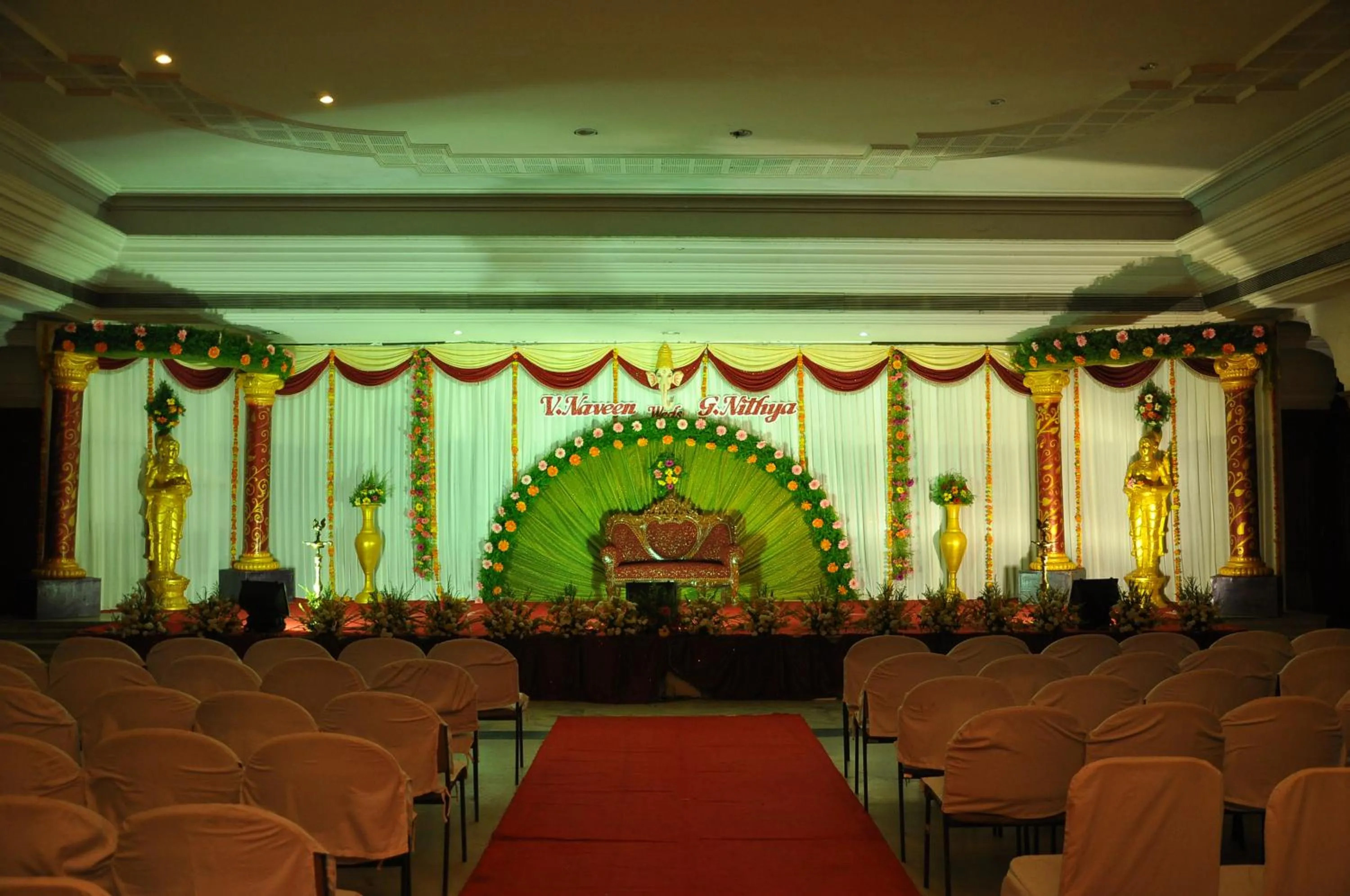 Banquet/Function facilities in Breeze Residency