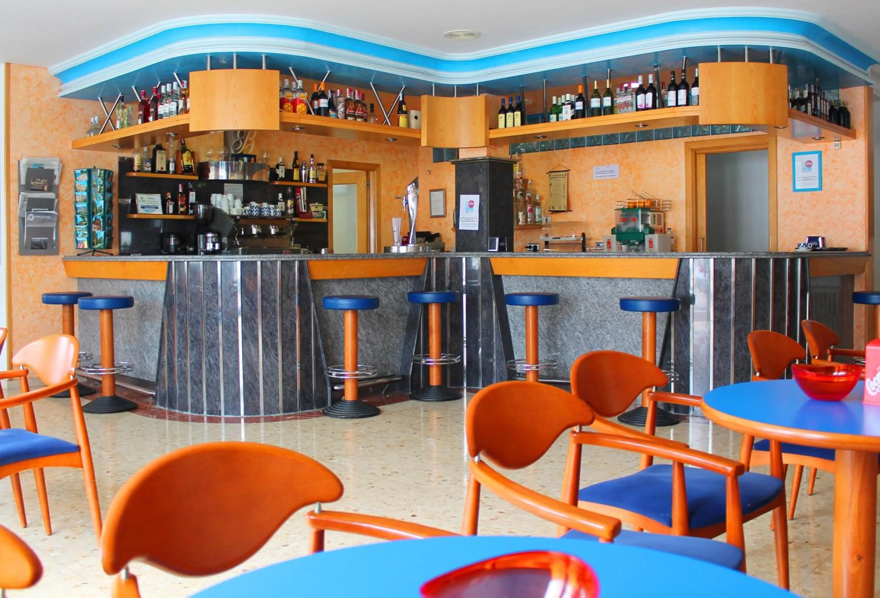 Lounge or bar in Hotel Marola
