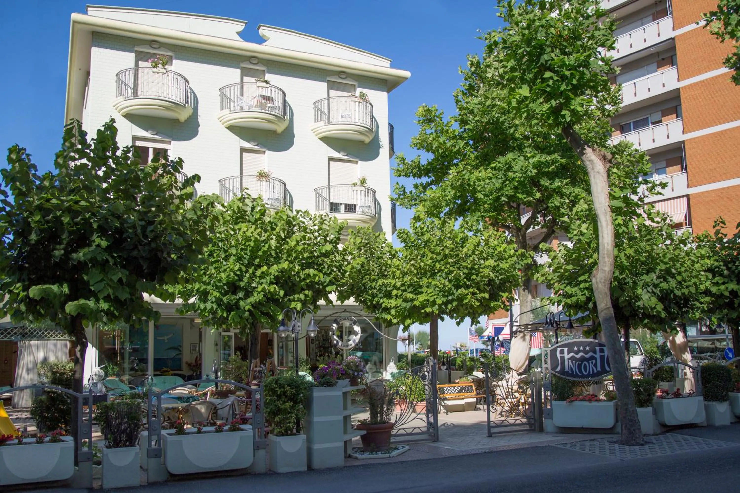 Facade/entrance in Hotel Ancora