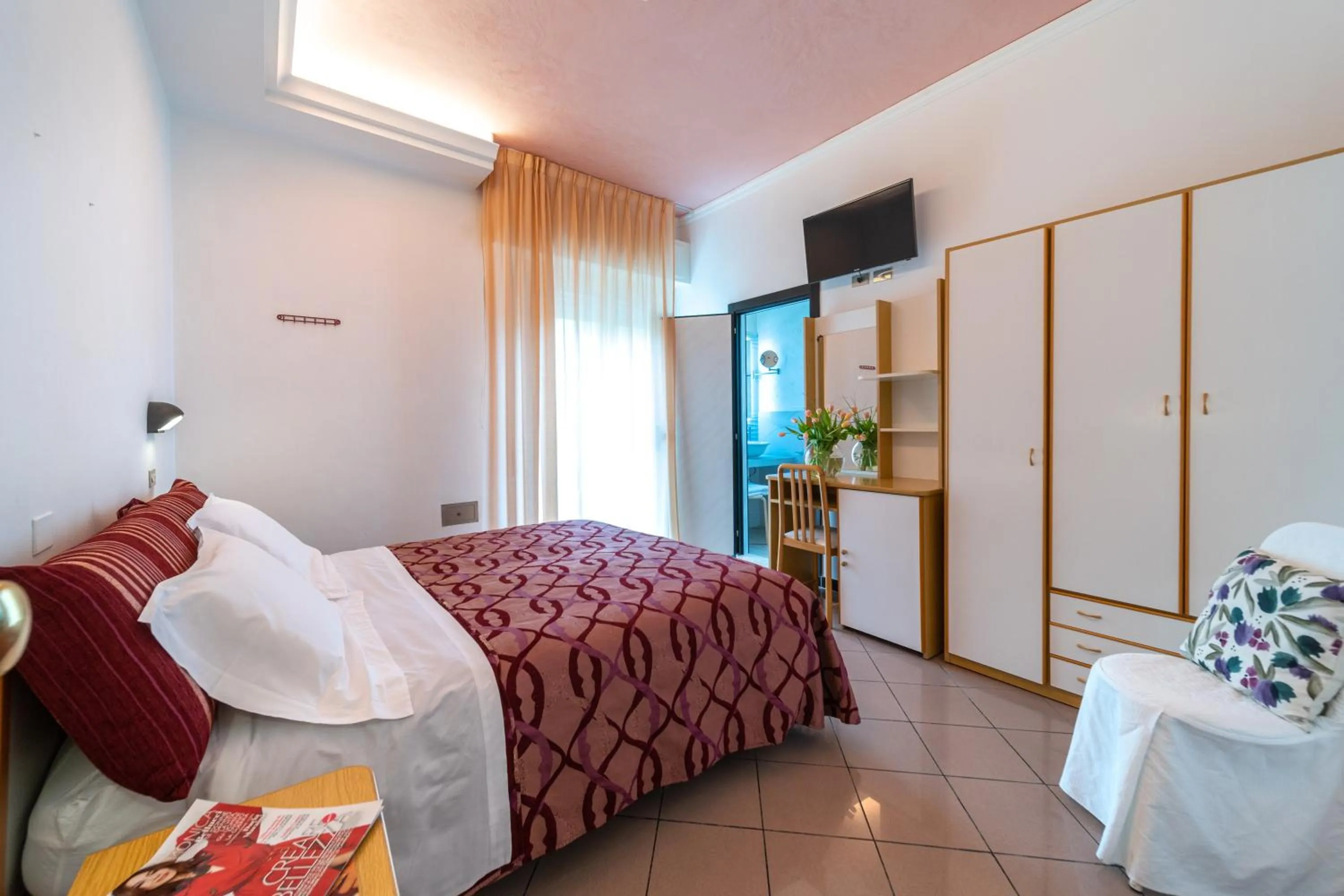 Photo of the whole room, Bed in Hotel Ancora