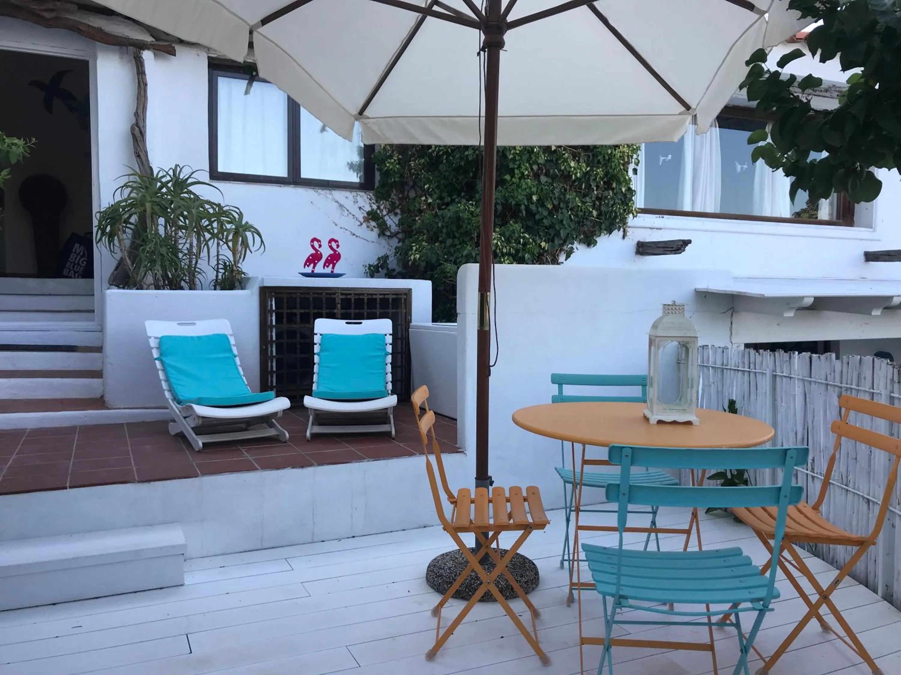 Patio in Palmasera Charming Suites