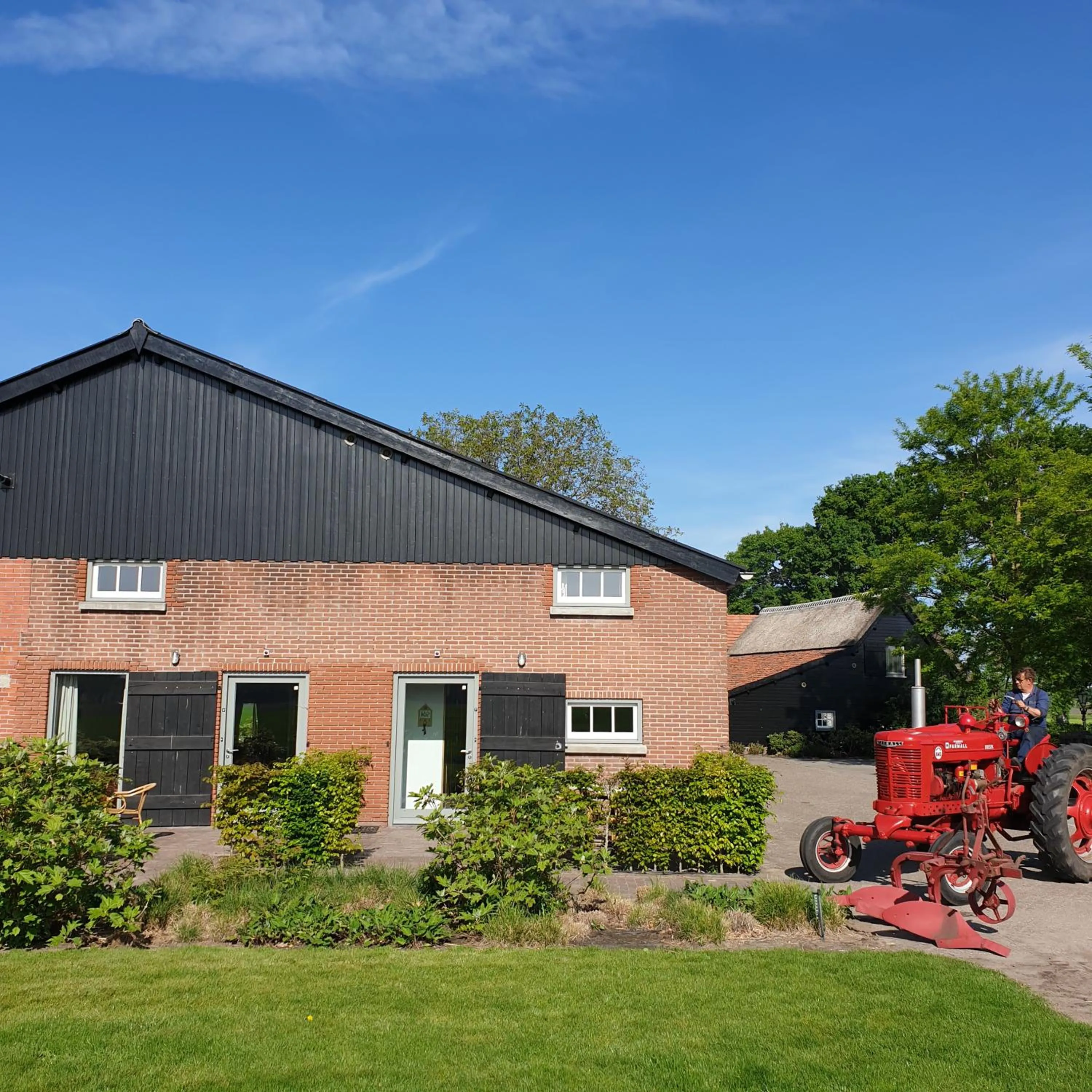 Property building in Erfgoed & Logies Den Heijkant