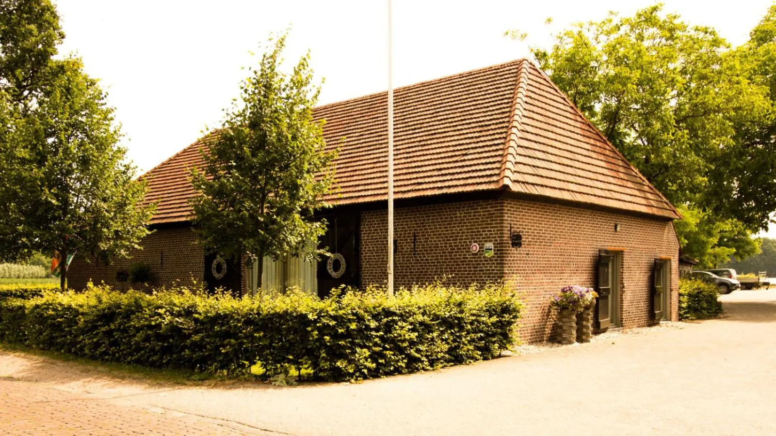 Property building in Erfgoed & Logies Den Heijkant