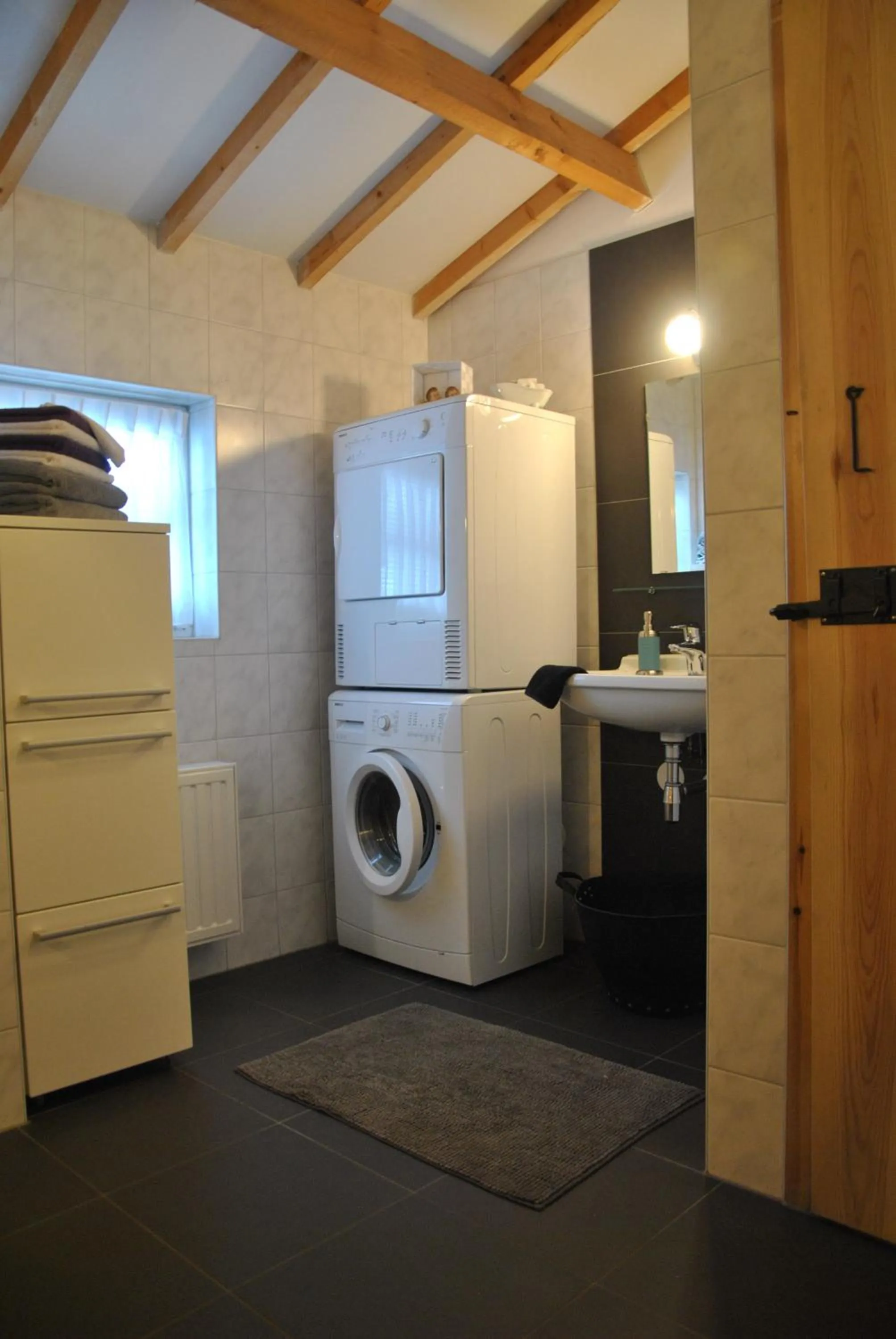 Shower in Erfgoed & Logies Den Heijkant