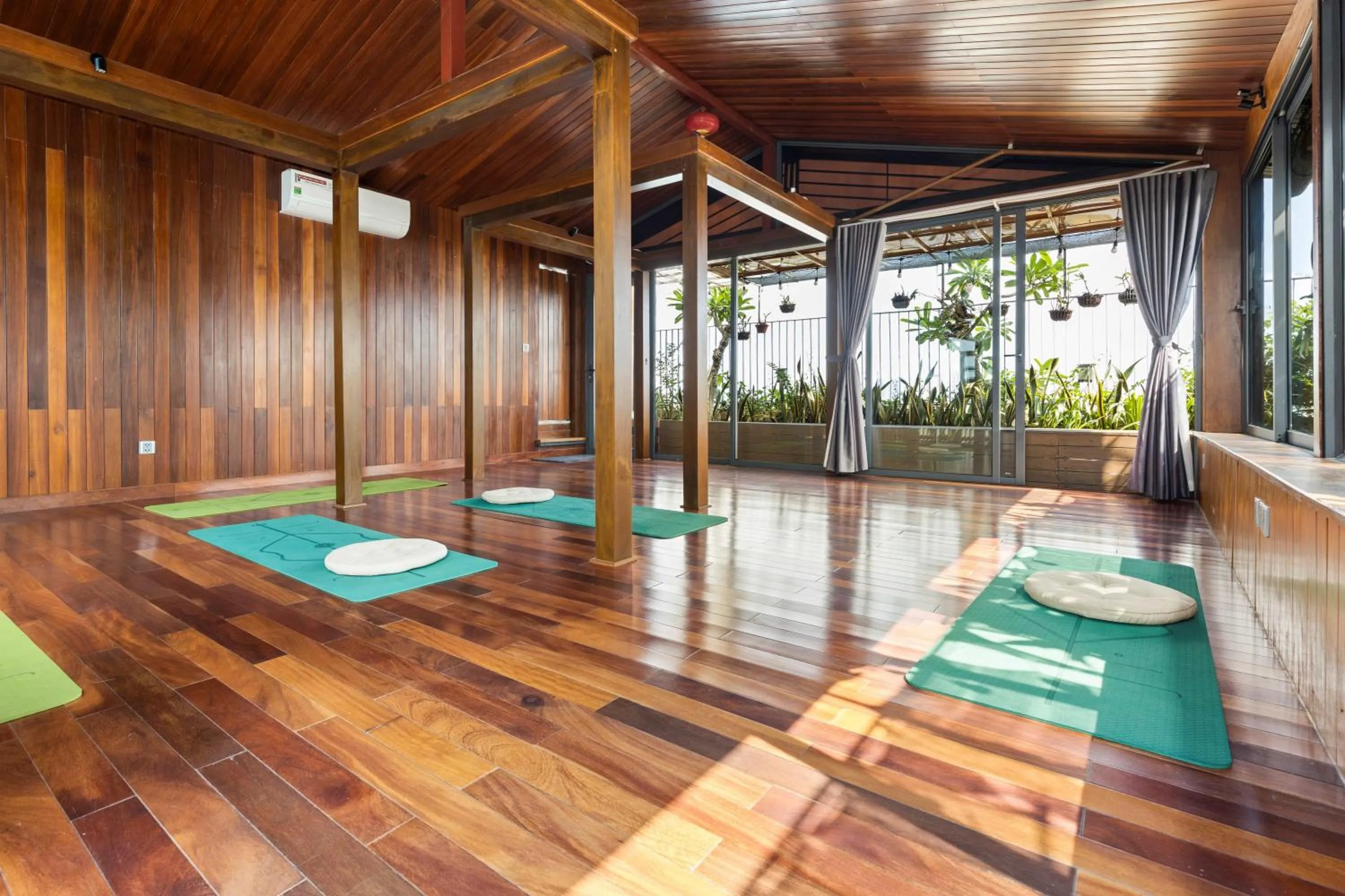 Moon Hotel and Apartment Da Nang