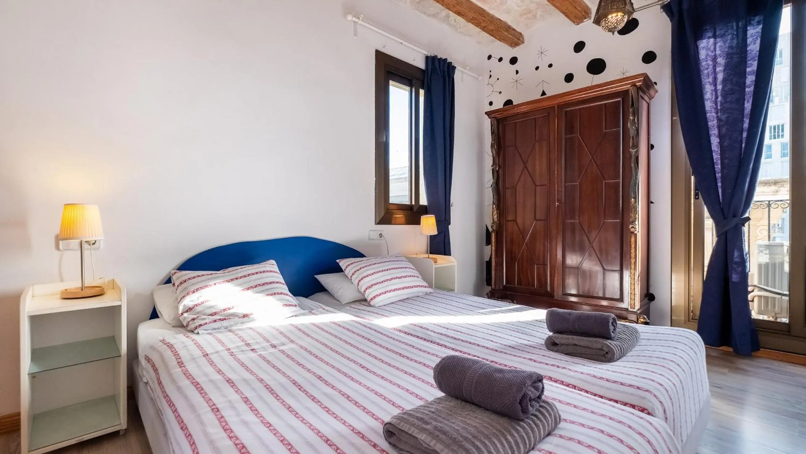 Bed in Apartamentos El Pintor