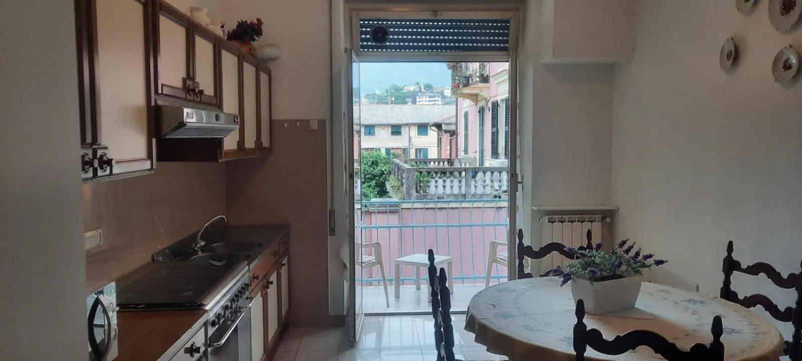 Kitchen or kitchenette in Hotel Dora