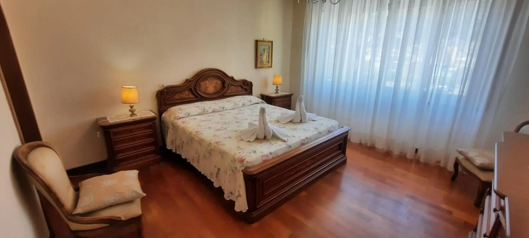 Bedroom in Hotel Dora