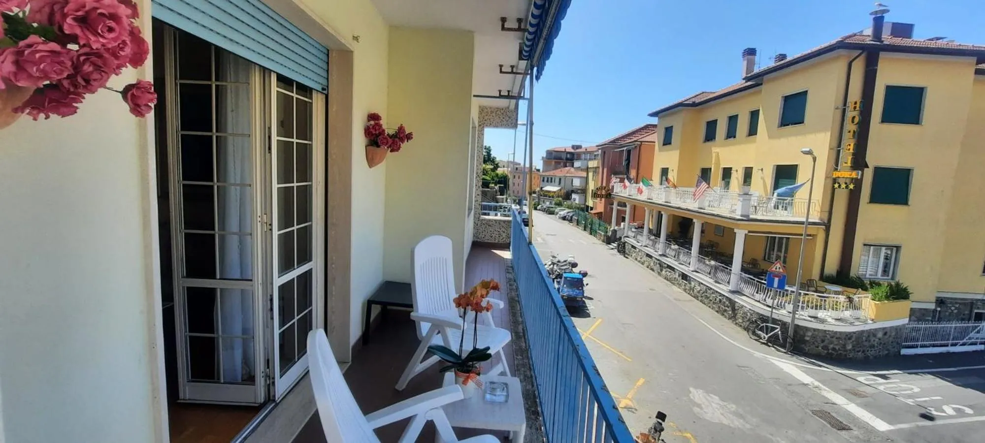 Balcony/Terrace in Hotel Dora