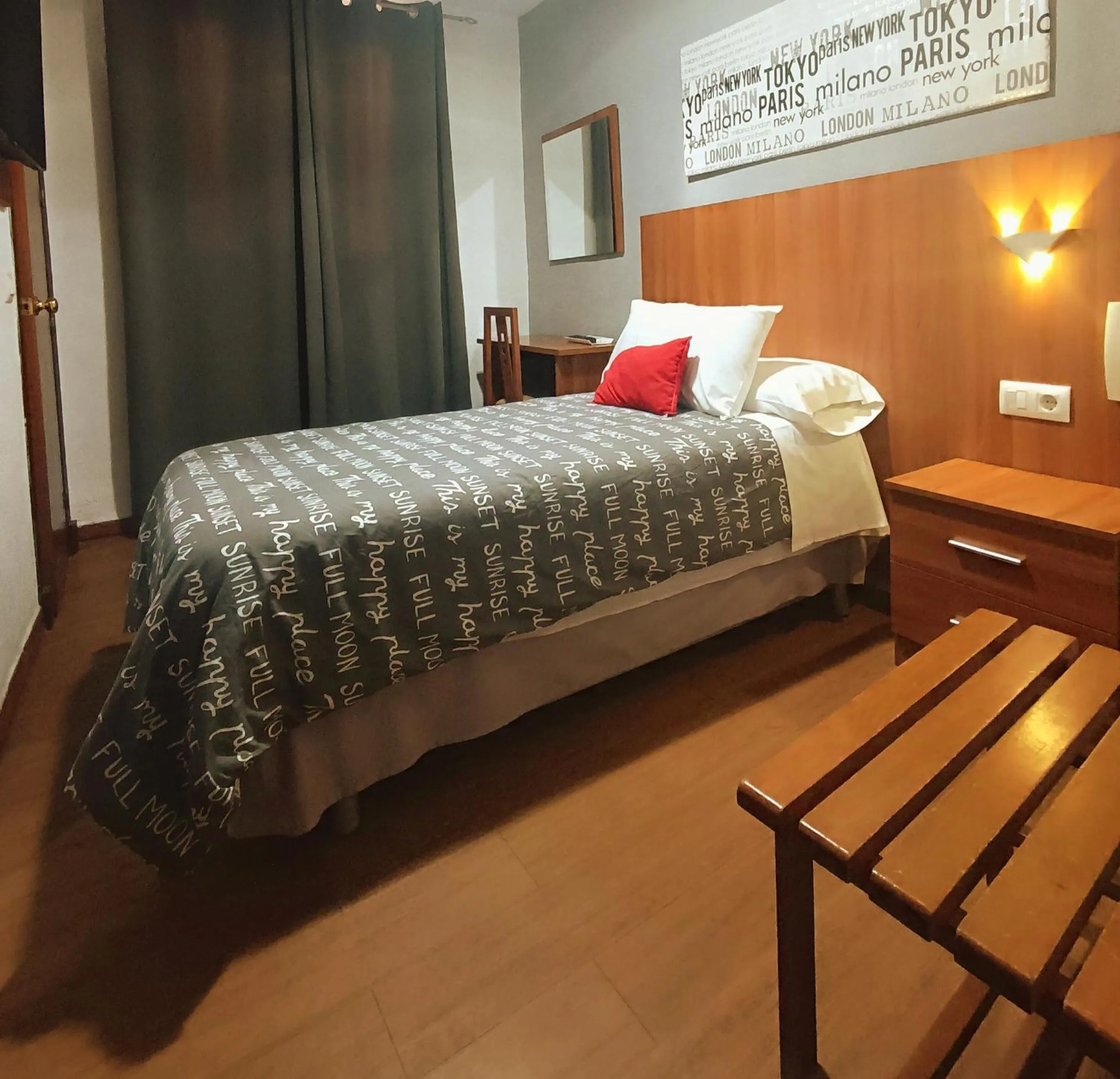 Bed in Hostal San Francisco