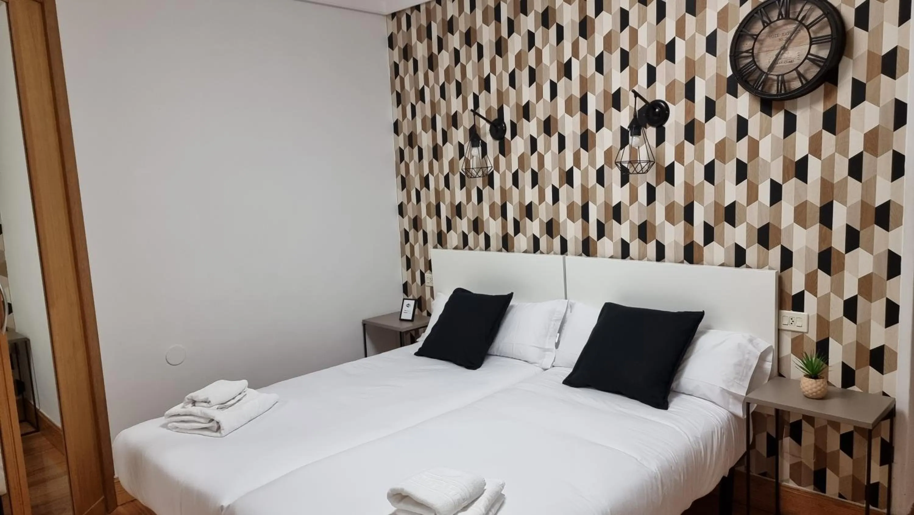 Photo of the whole room, Bed in Hotel Norte