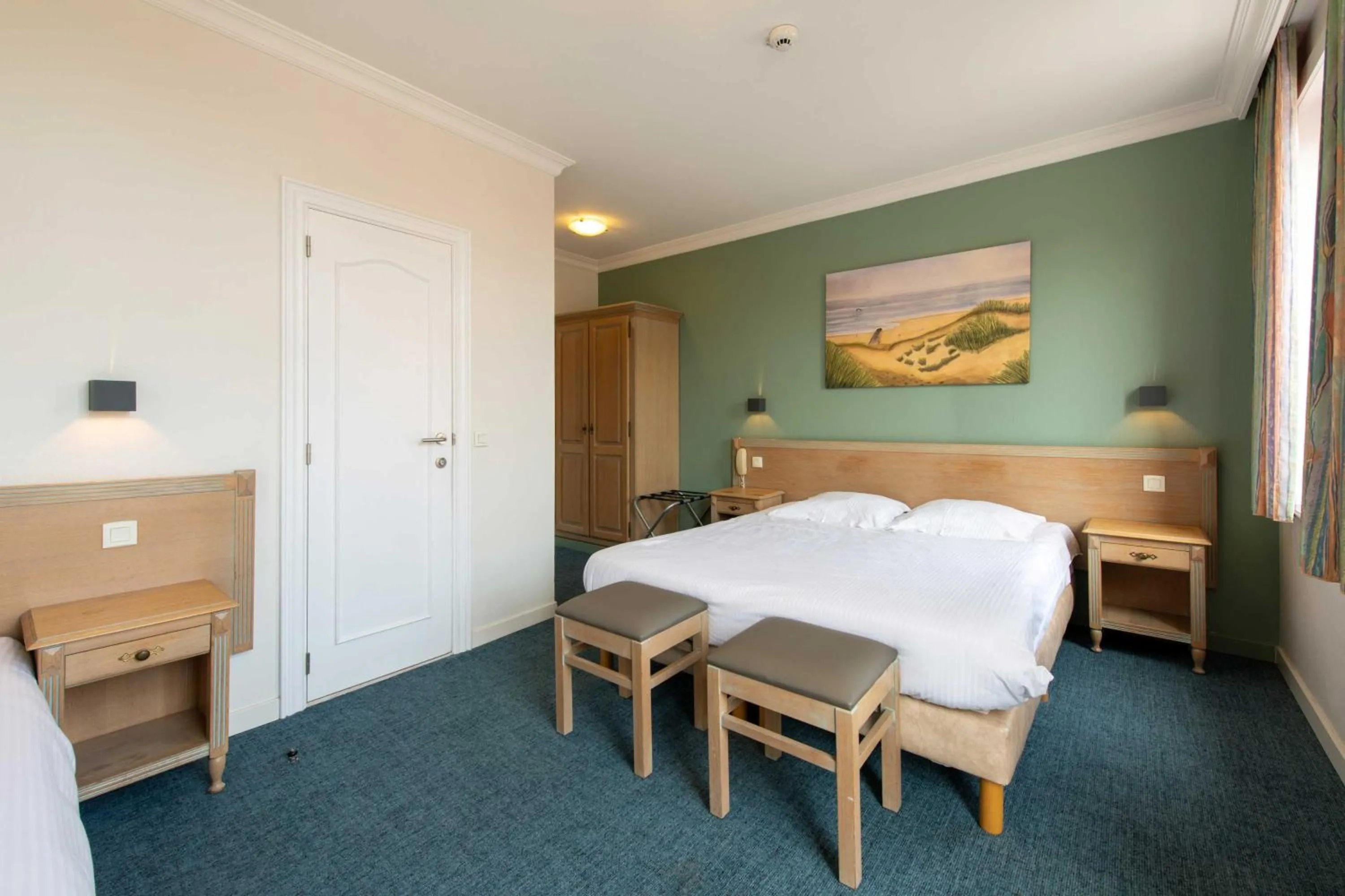 Bedroom, Bed in Hotel Sabot D'Or