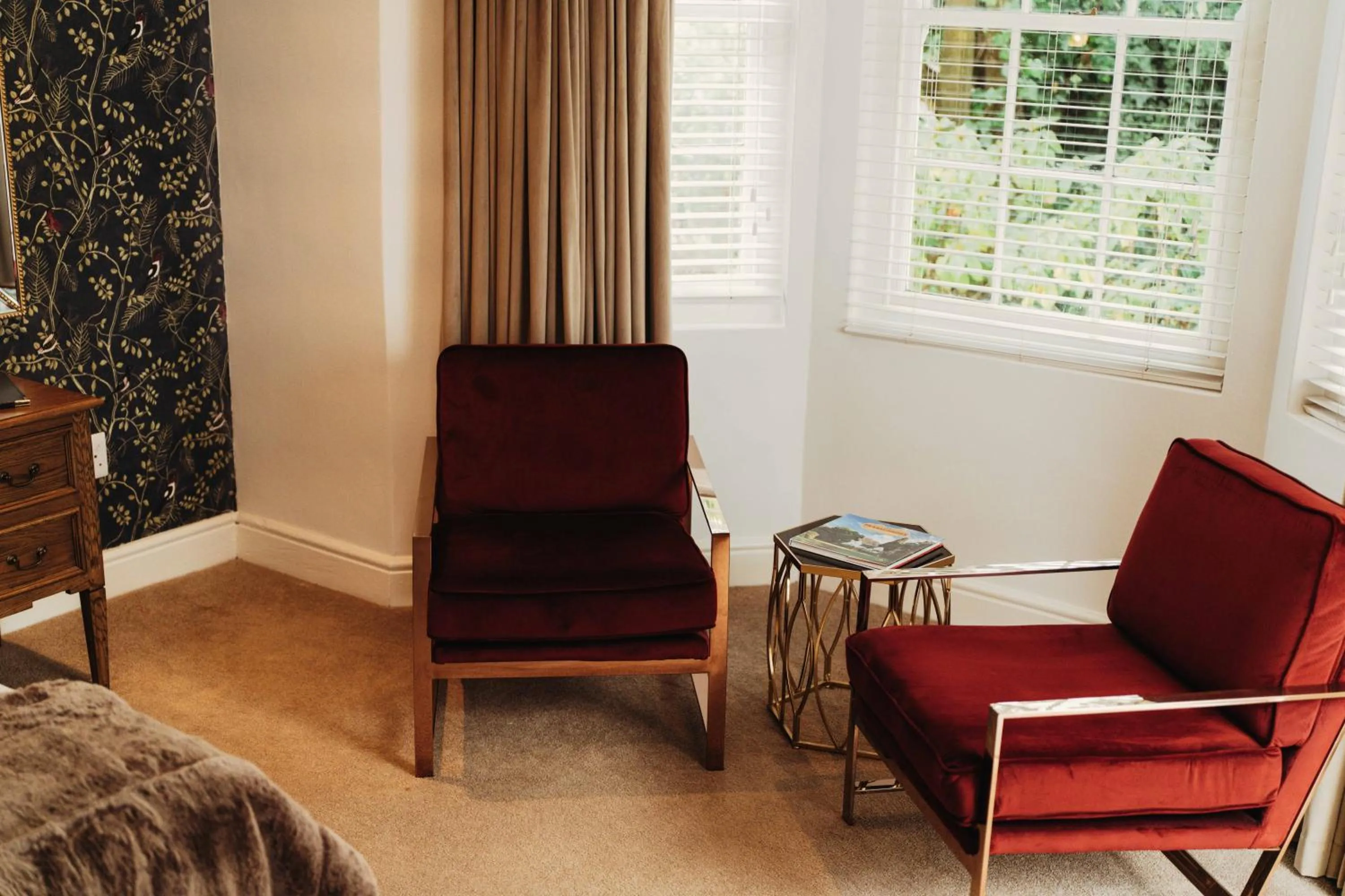 Seating area in Les Chambres Guest House