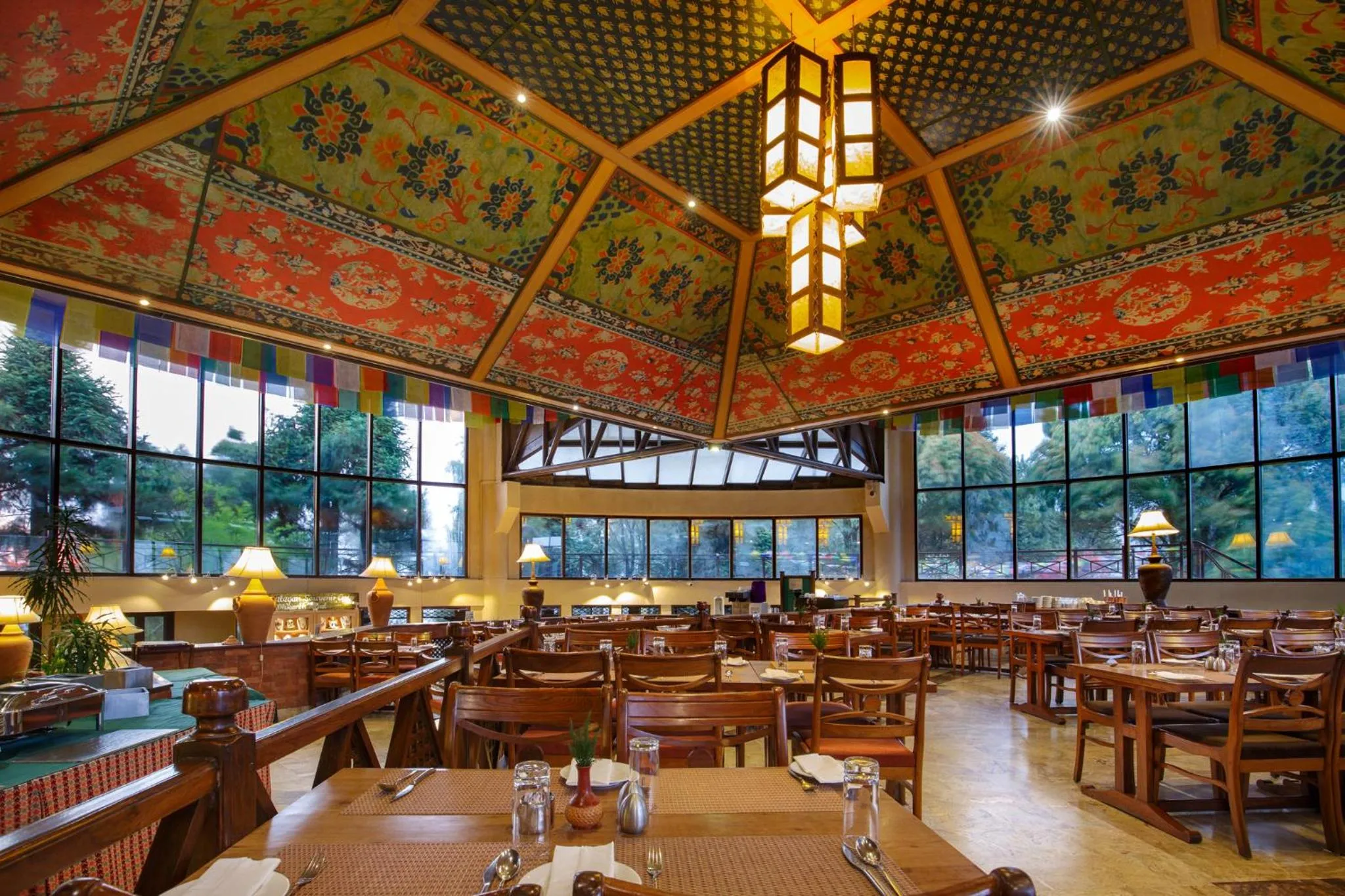 Restaurant/places to eat in Club Himalaya, by ACE Hotels