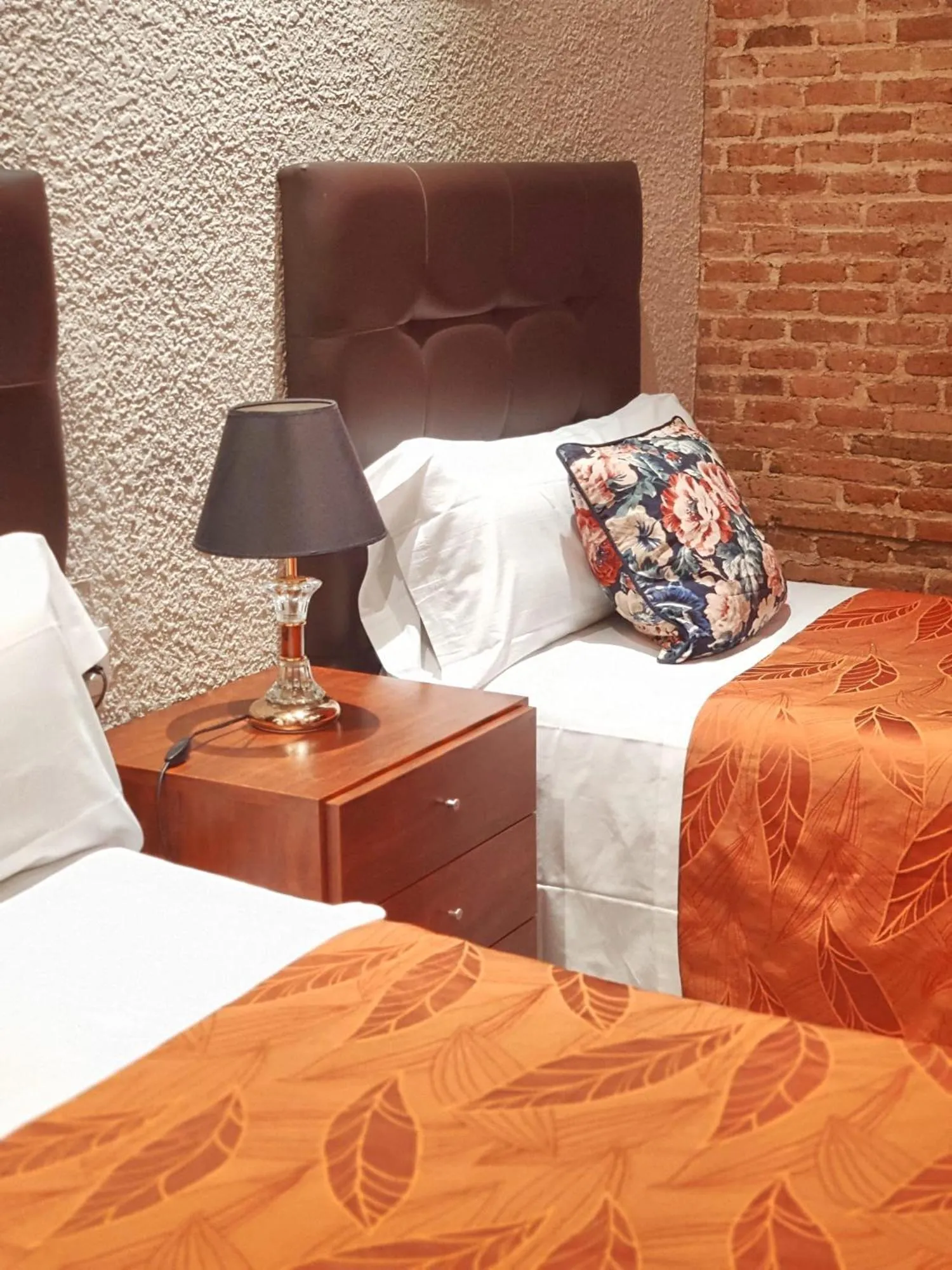 Bed in Hostal Orleans