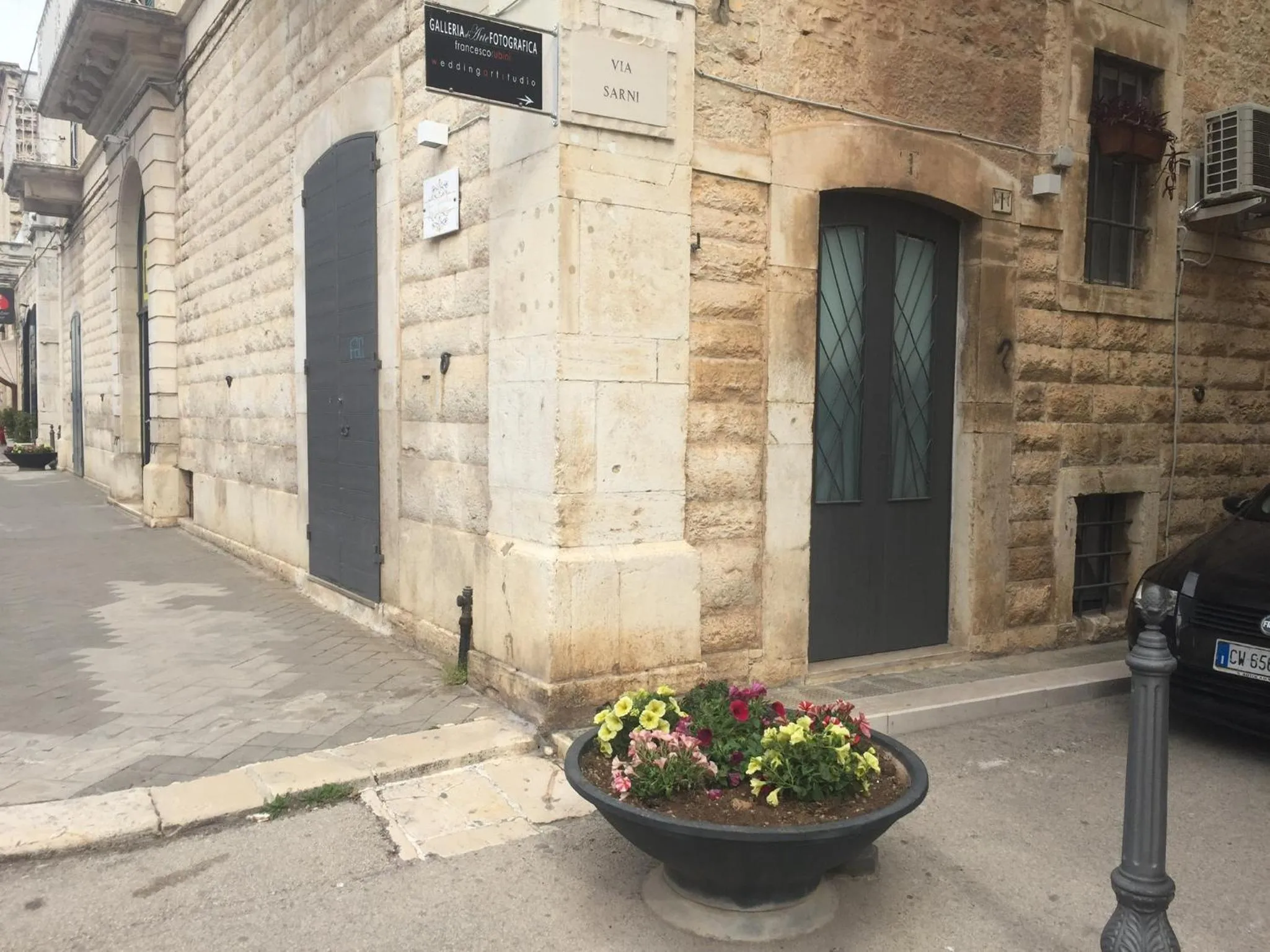 Property building in Casa Catalano