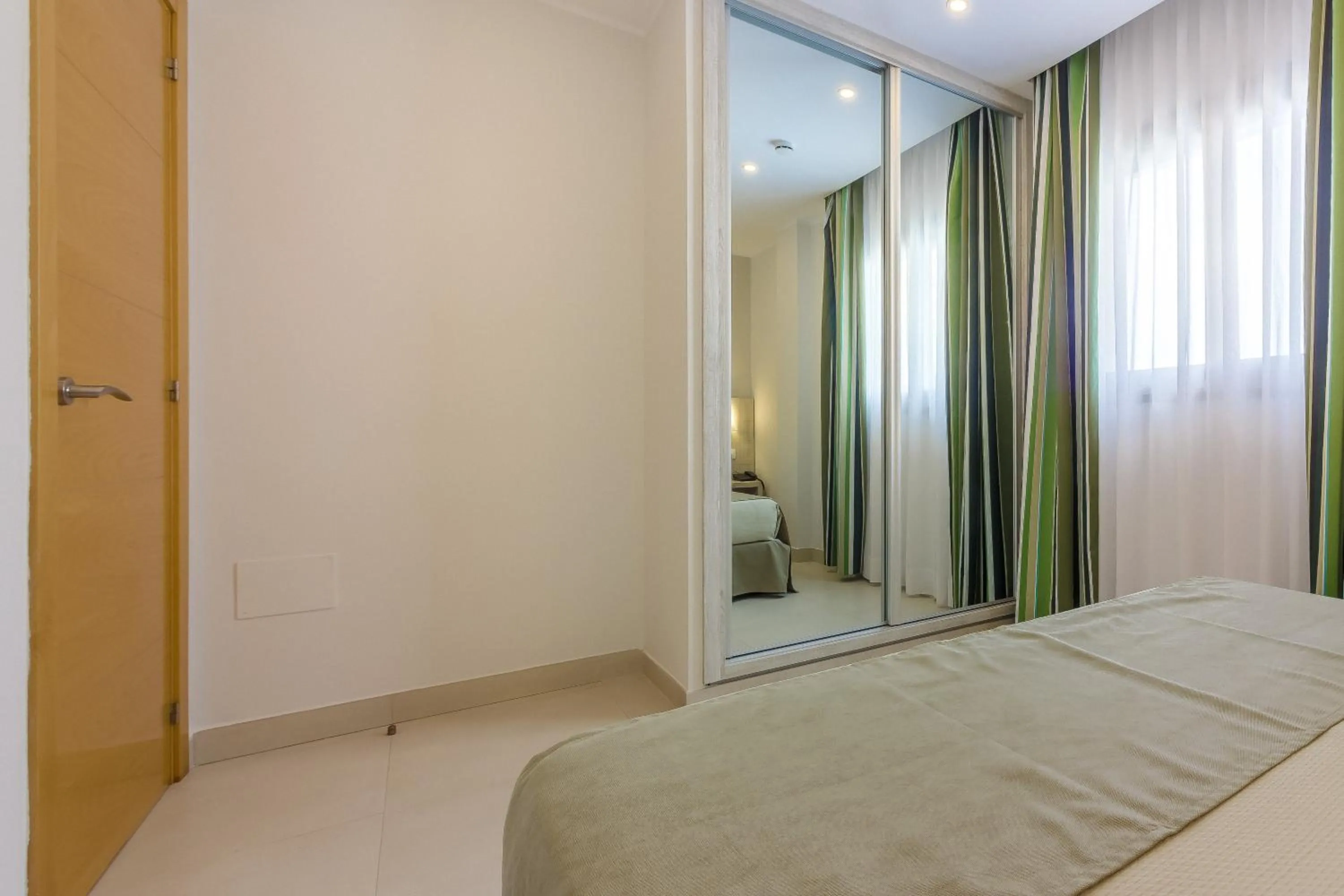 Bedroom, Bed in Klayman Diamond Aparthotel