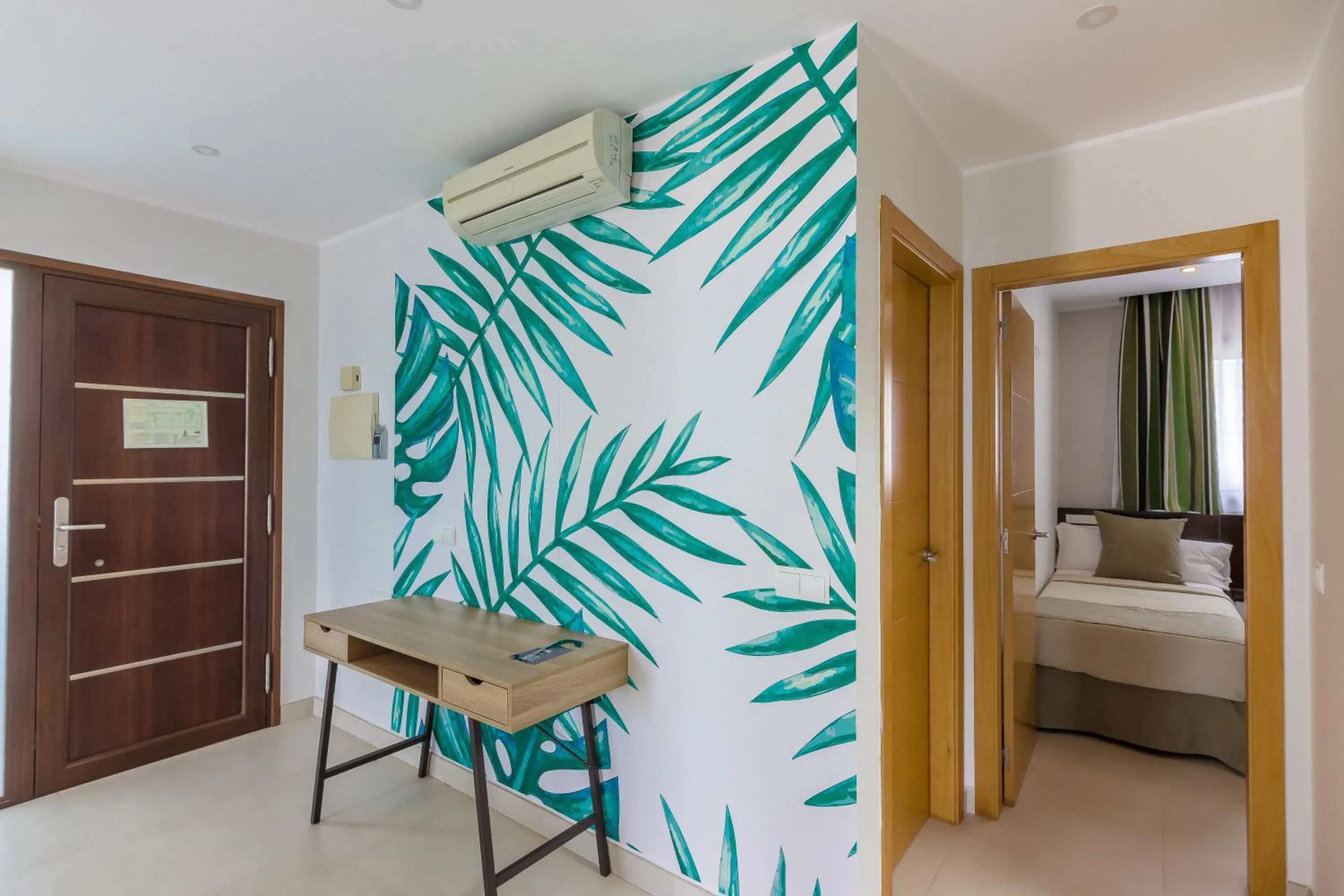 Living room, Bed in Klayman Diamond Aparthotel