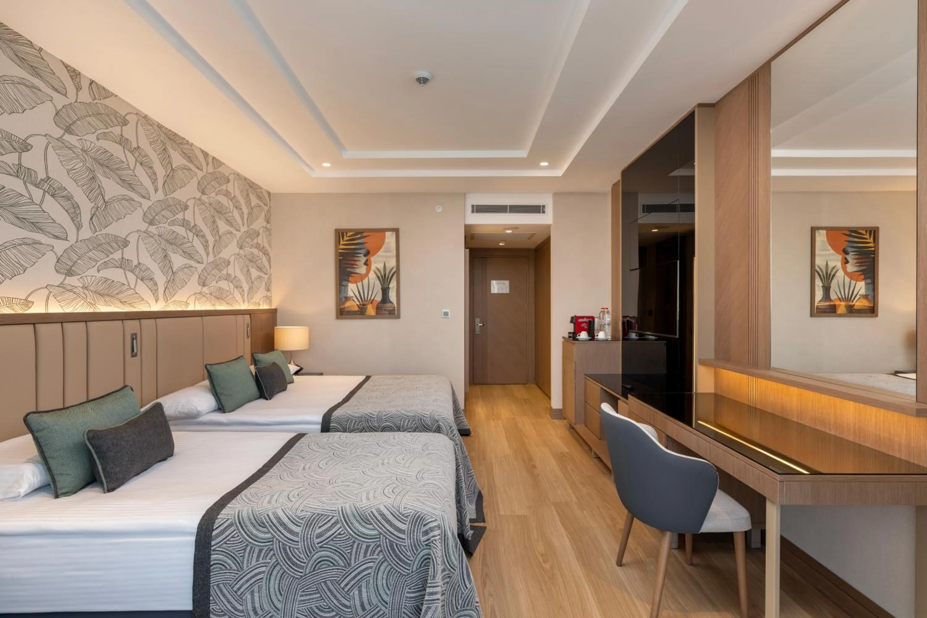 Photo of the whole room, Bed in Miracle Resort Hotel