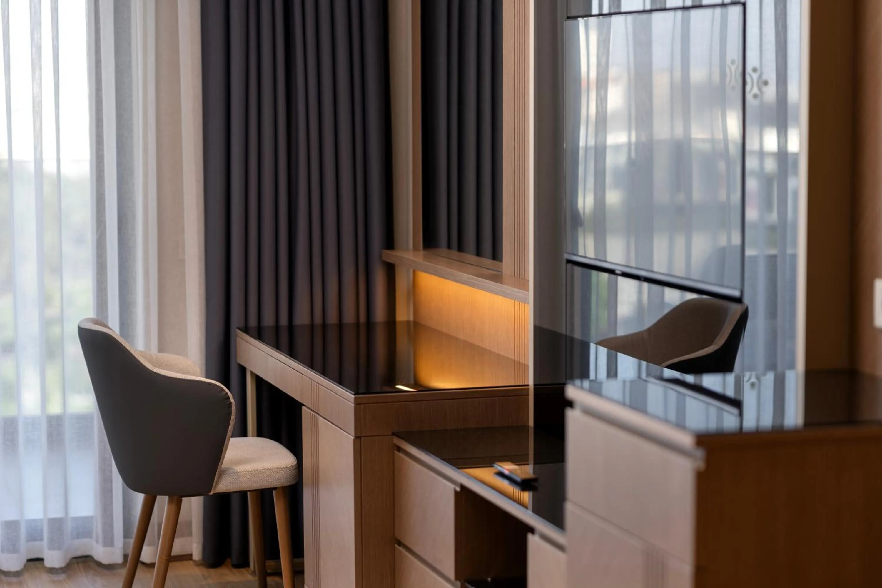 TV and multimedia in Miracle Resort Hotel