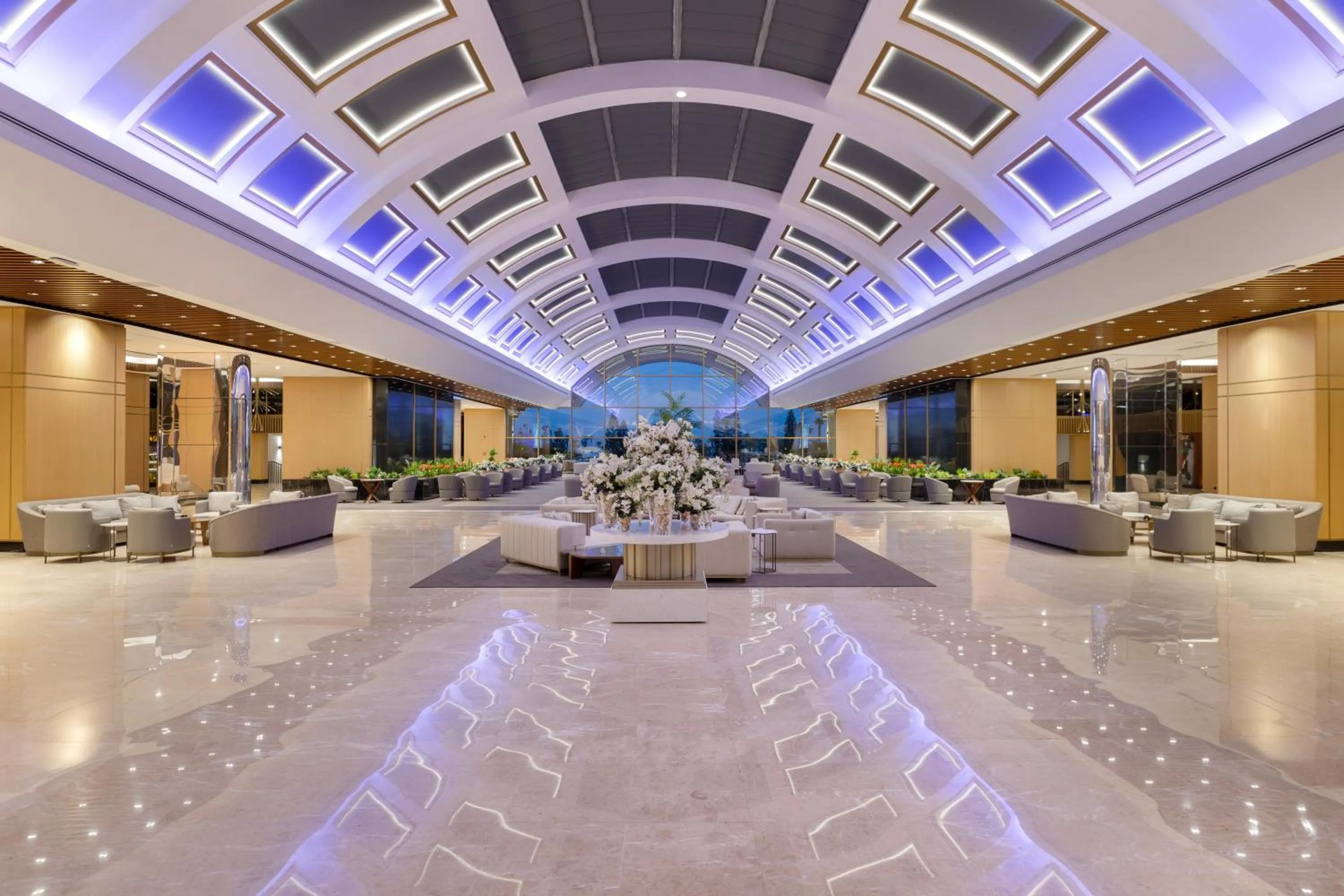 Lobby or reception in Miracle Resort Hotel