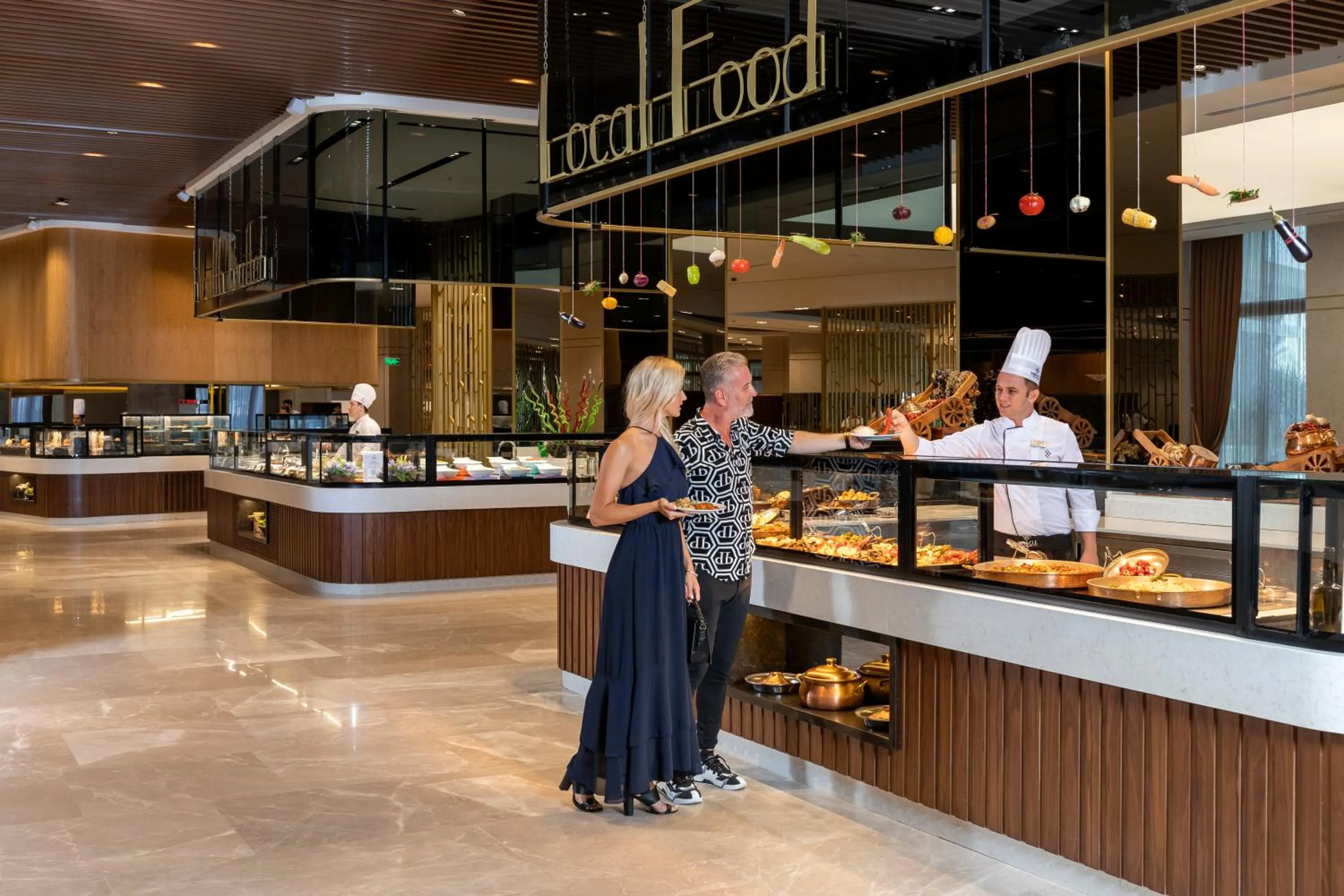 Restaurant/places to eat in Miracle Resort Hotel