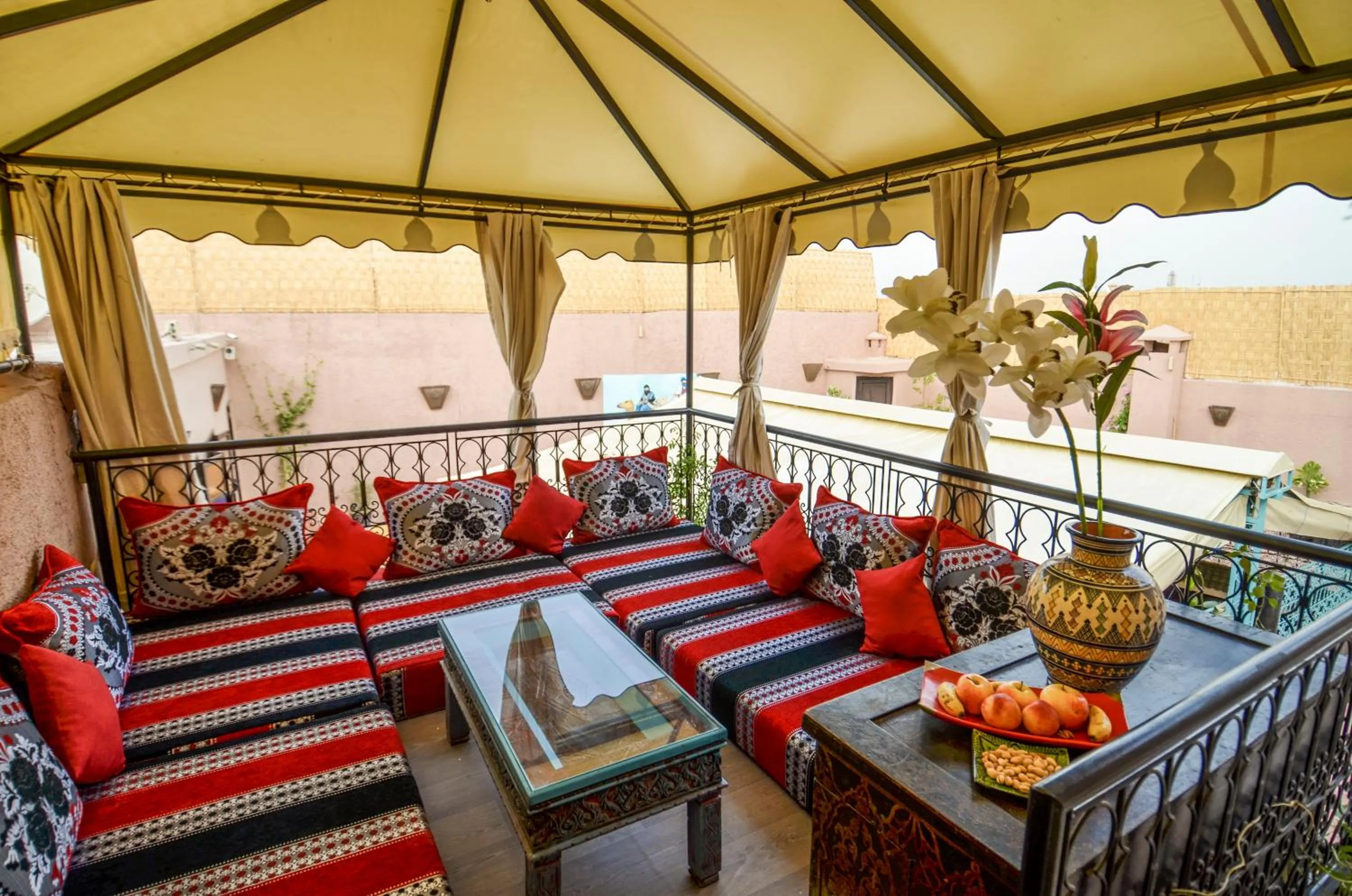 Lounge or bar in Riad Ben Tachfine