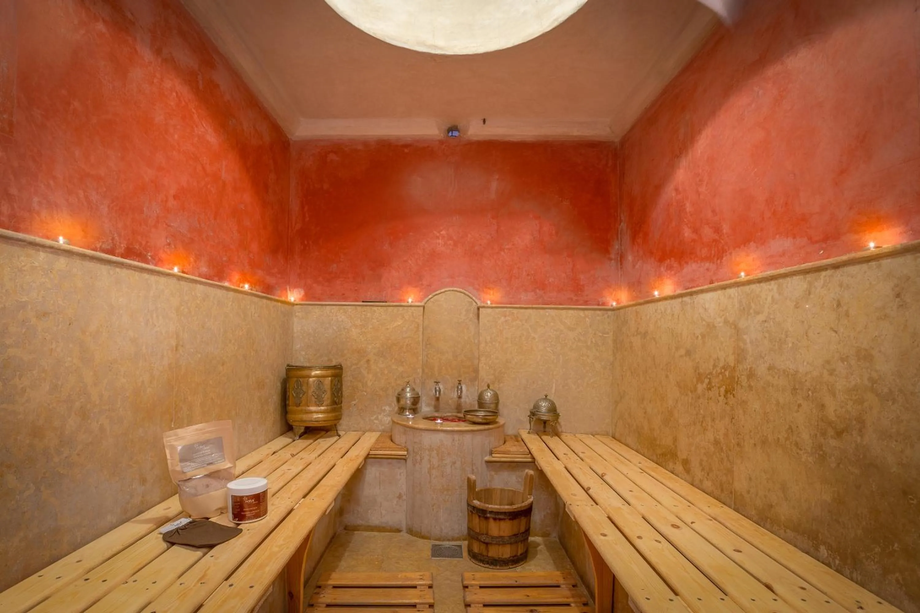 Steam room in Riad Ben Tachfine
