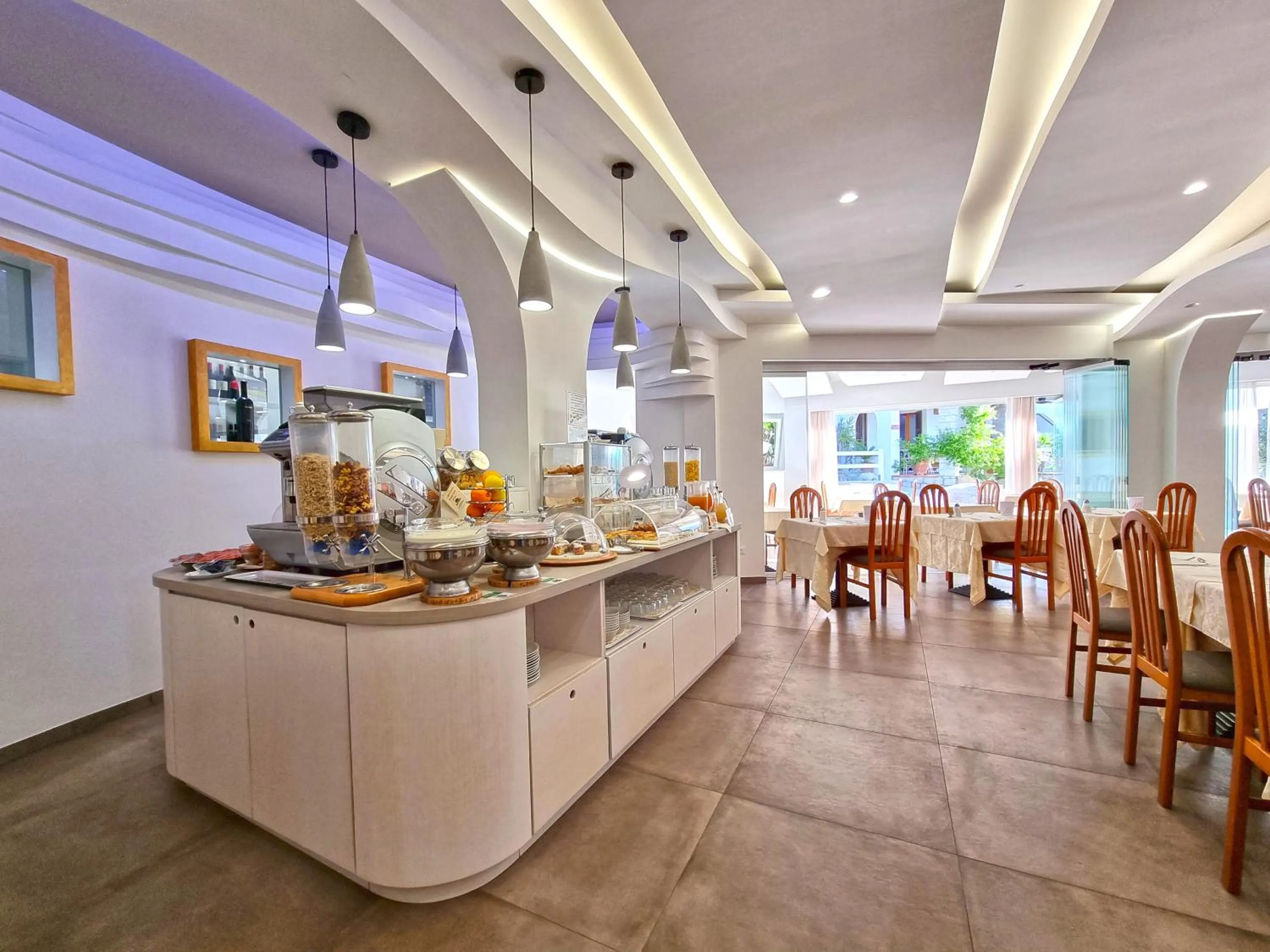 Restaurant/places to eat in Eco Hotel Montemerlo