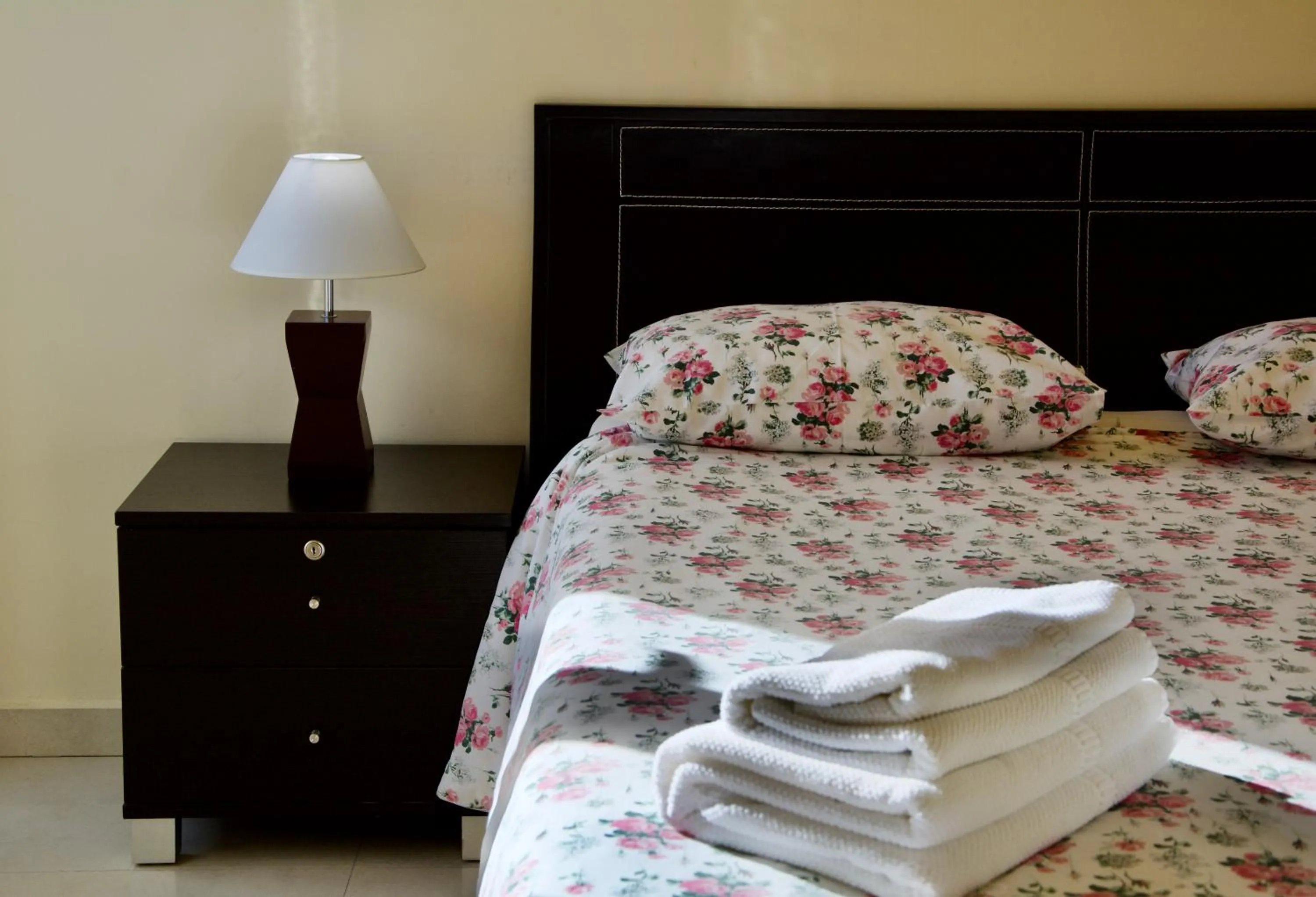 Bedroom, Bed in Villa Lovisi