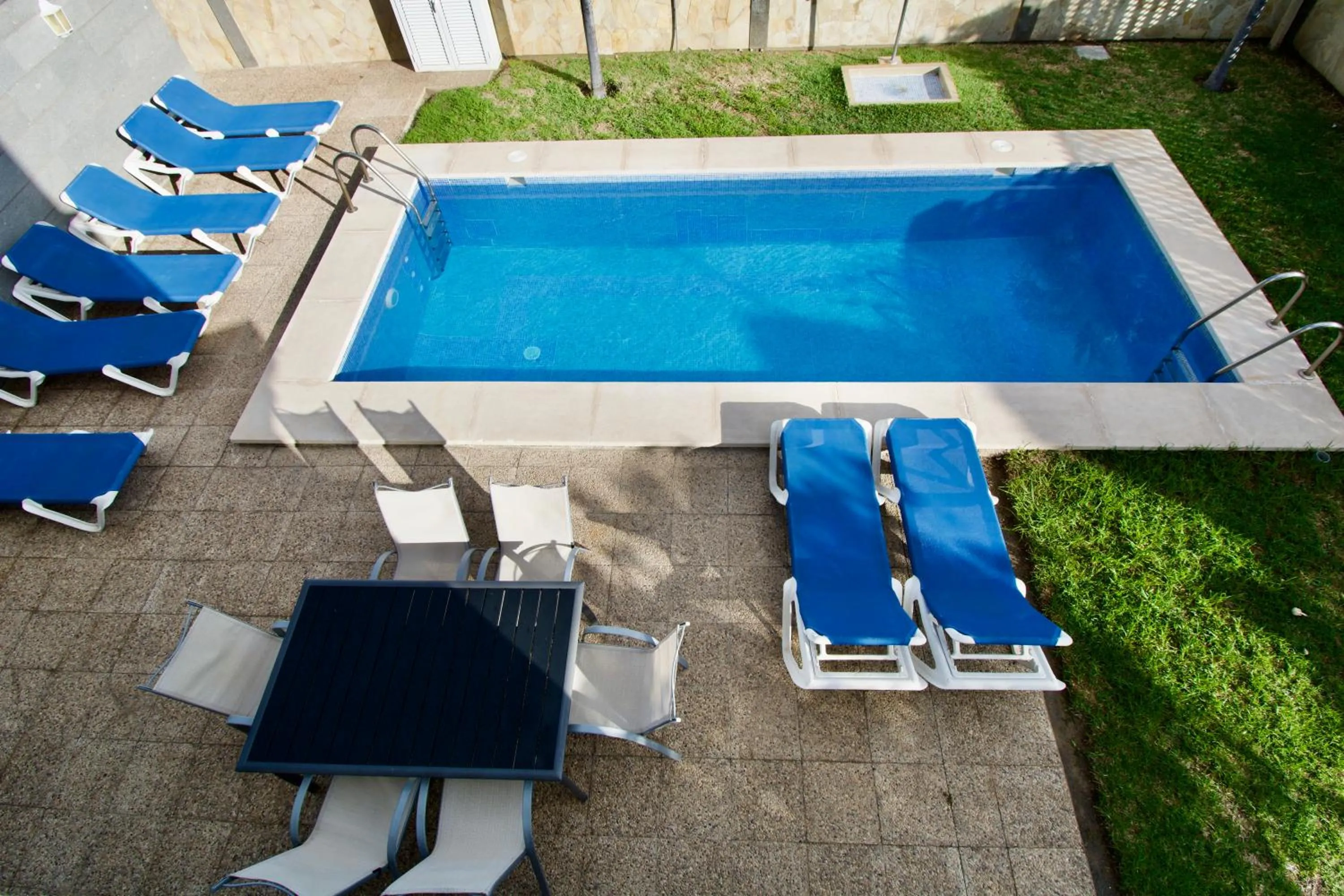 Swimming pool in Villa Lovisi