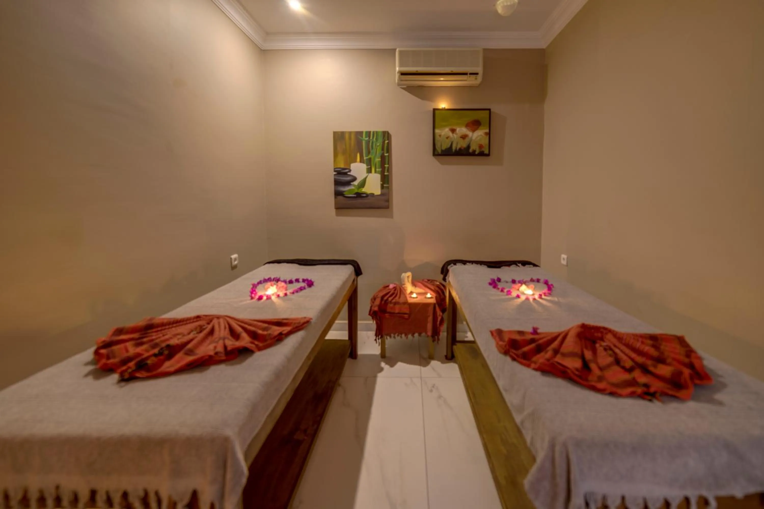 Sauna in Karbel Hotel