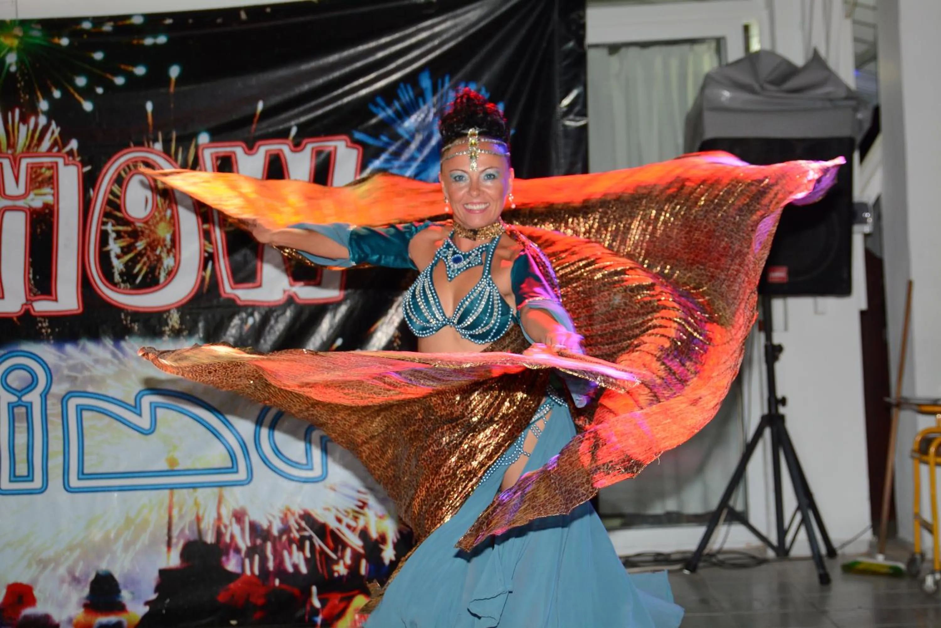 Evening entertainment in Karbel Hotel