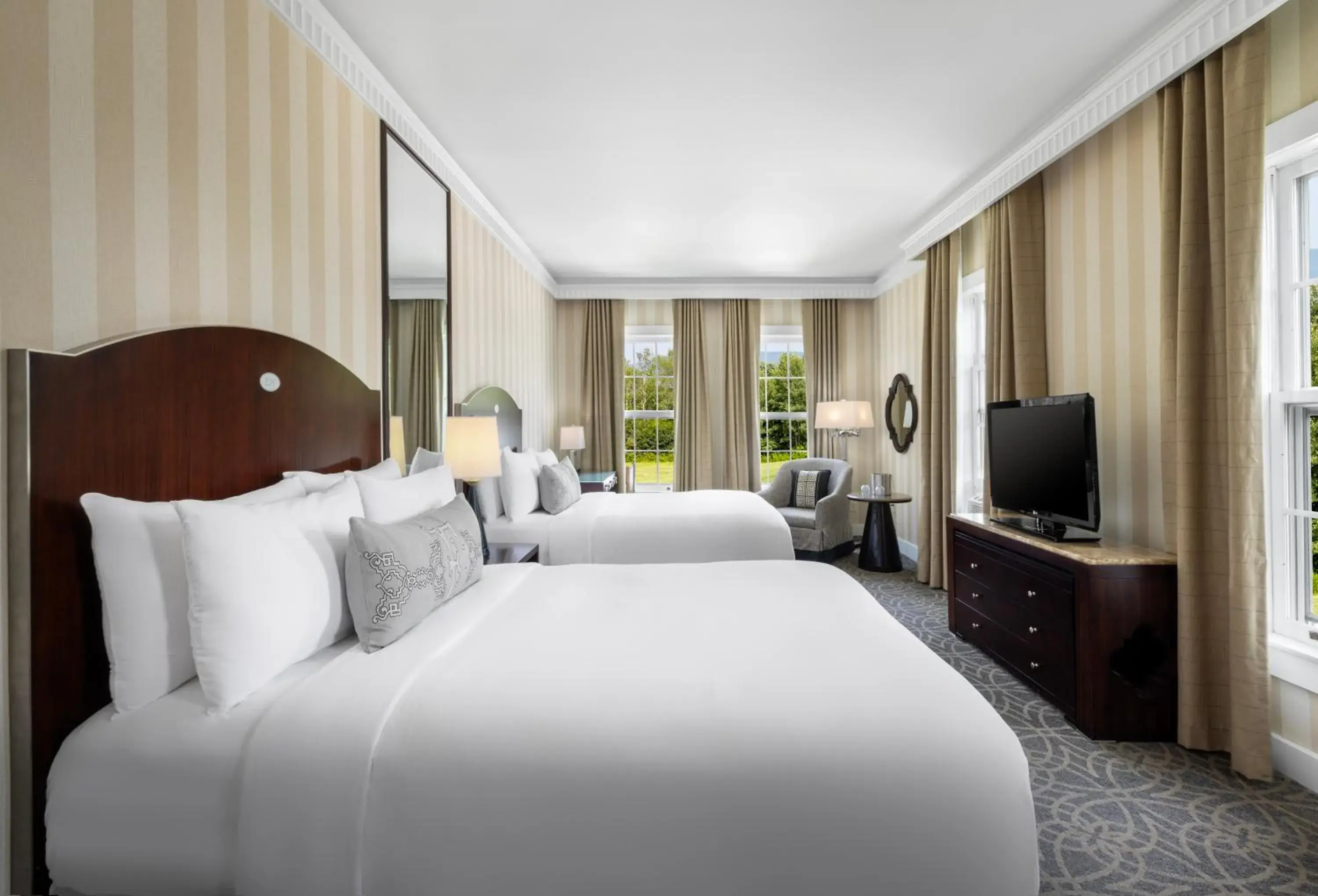 Mountain View Accessible 2 Queen with Roll In Shower (Main Resort) in The Equinox Golf Resort & Spa Mountain View Accessible 2 Queen with Roll In Shower (Main Resort) in The Equinox Golf Resort & Spa