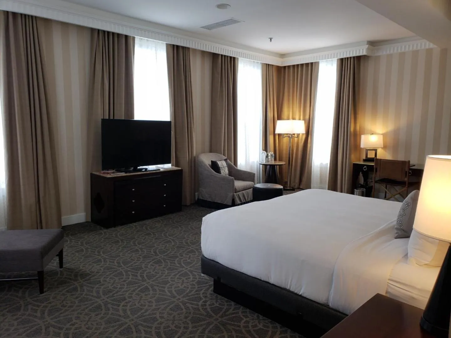 Bed in The Equinox Golf Resort & Spa