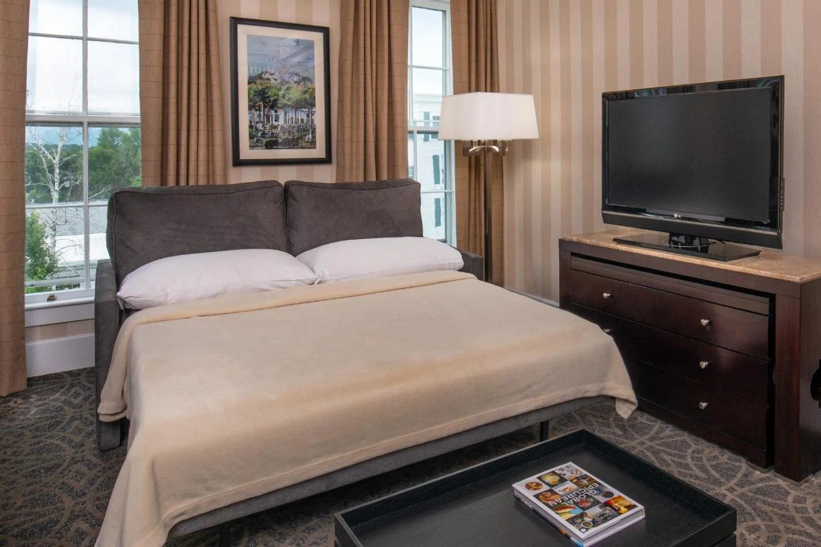 Bed in The Equinox Golf Resort & Spa