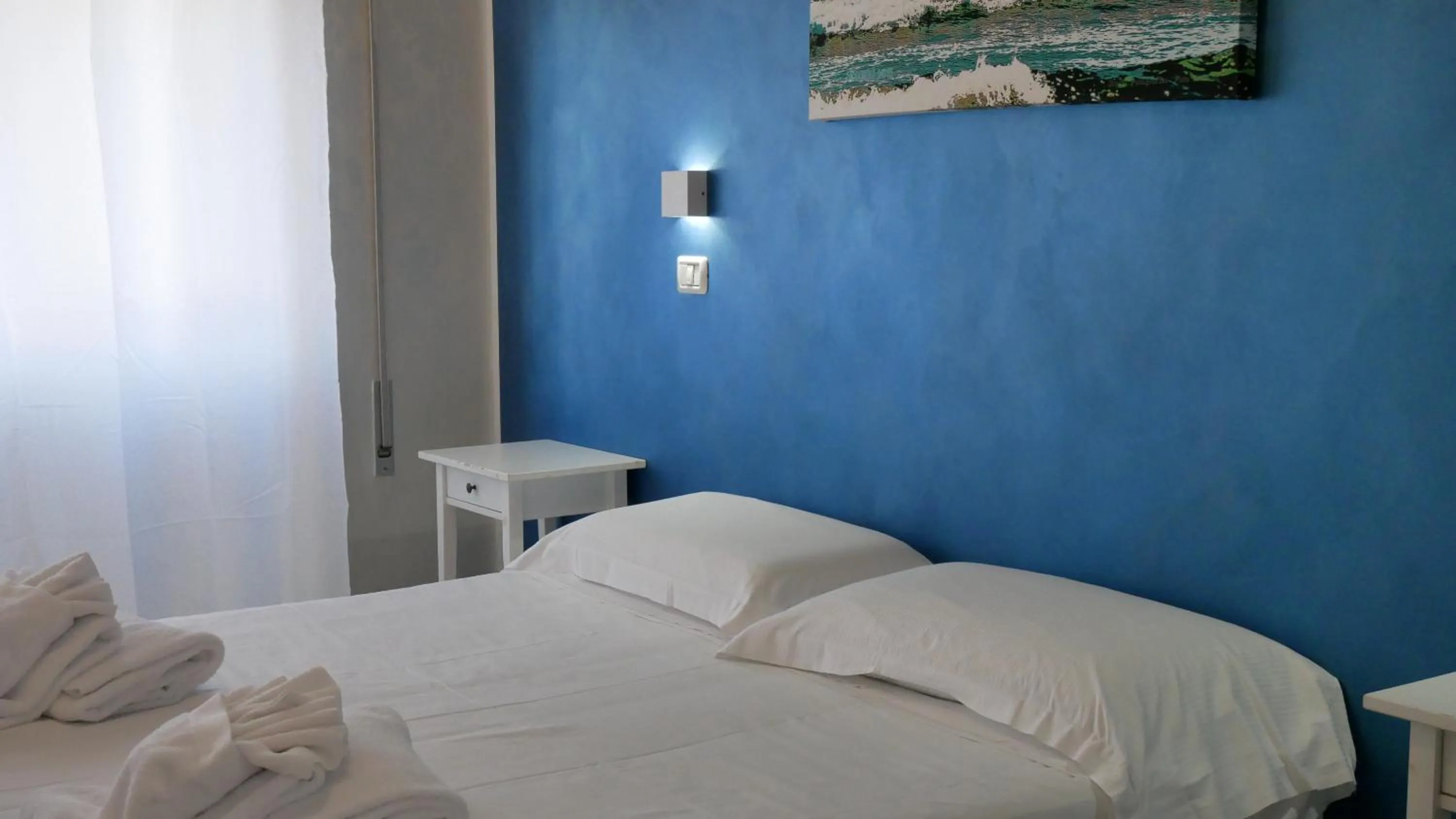 Bed in Borghetto Hotel