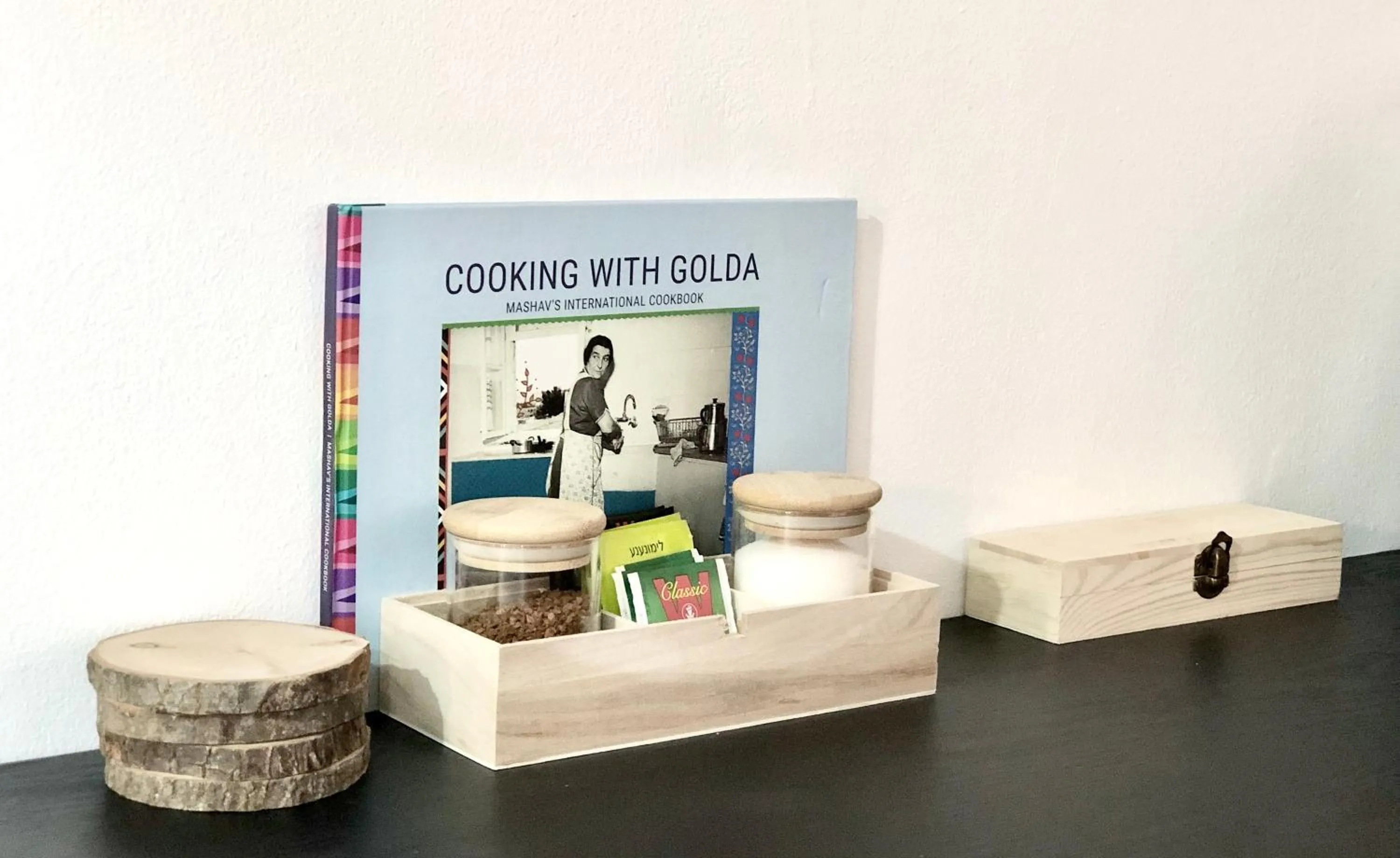 Coffee/tea facilities in Stylish Tel Aviv