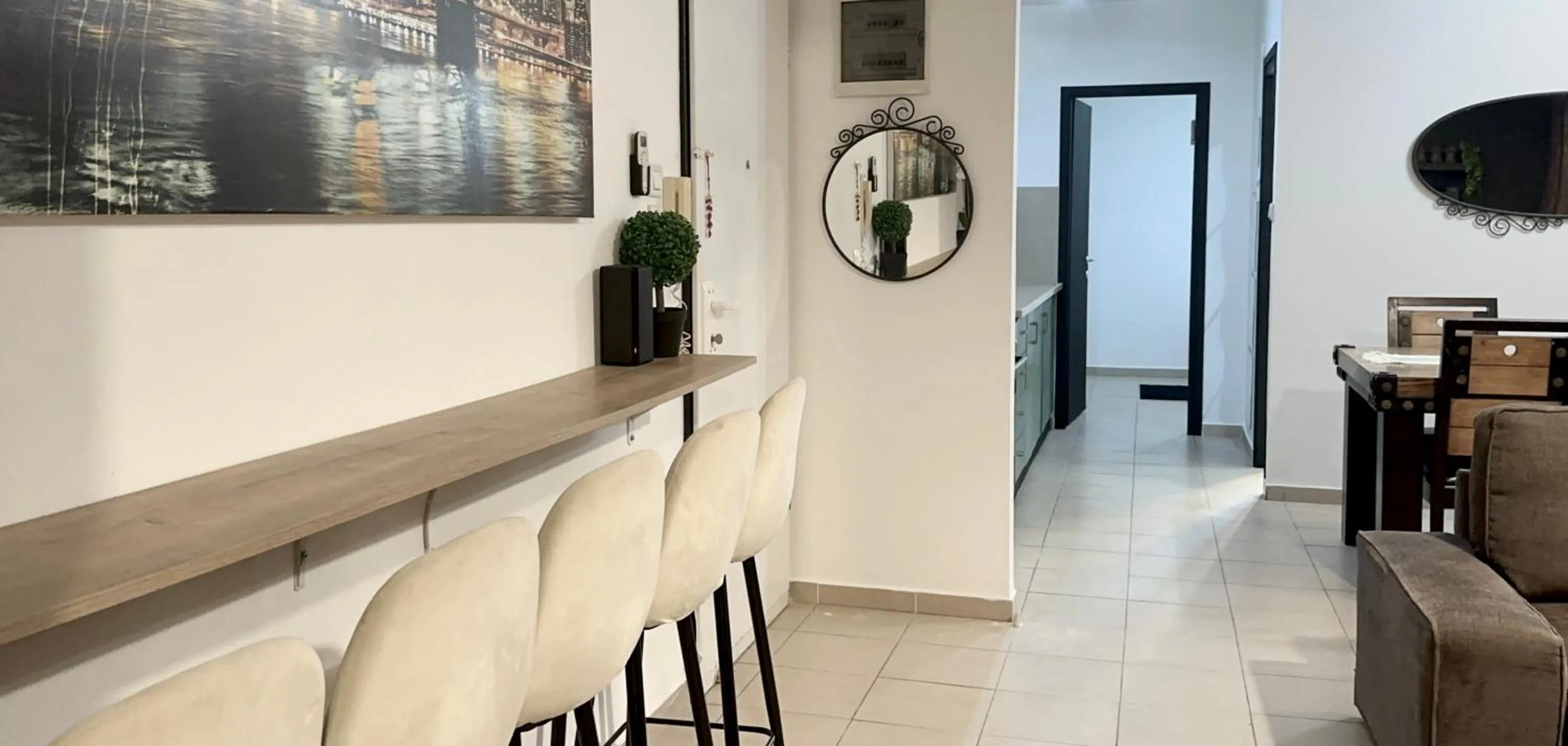 Living room in Stylish Tel Aviv