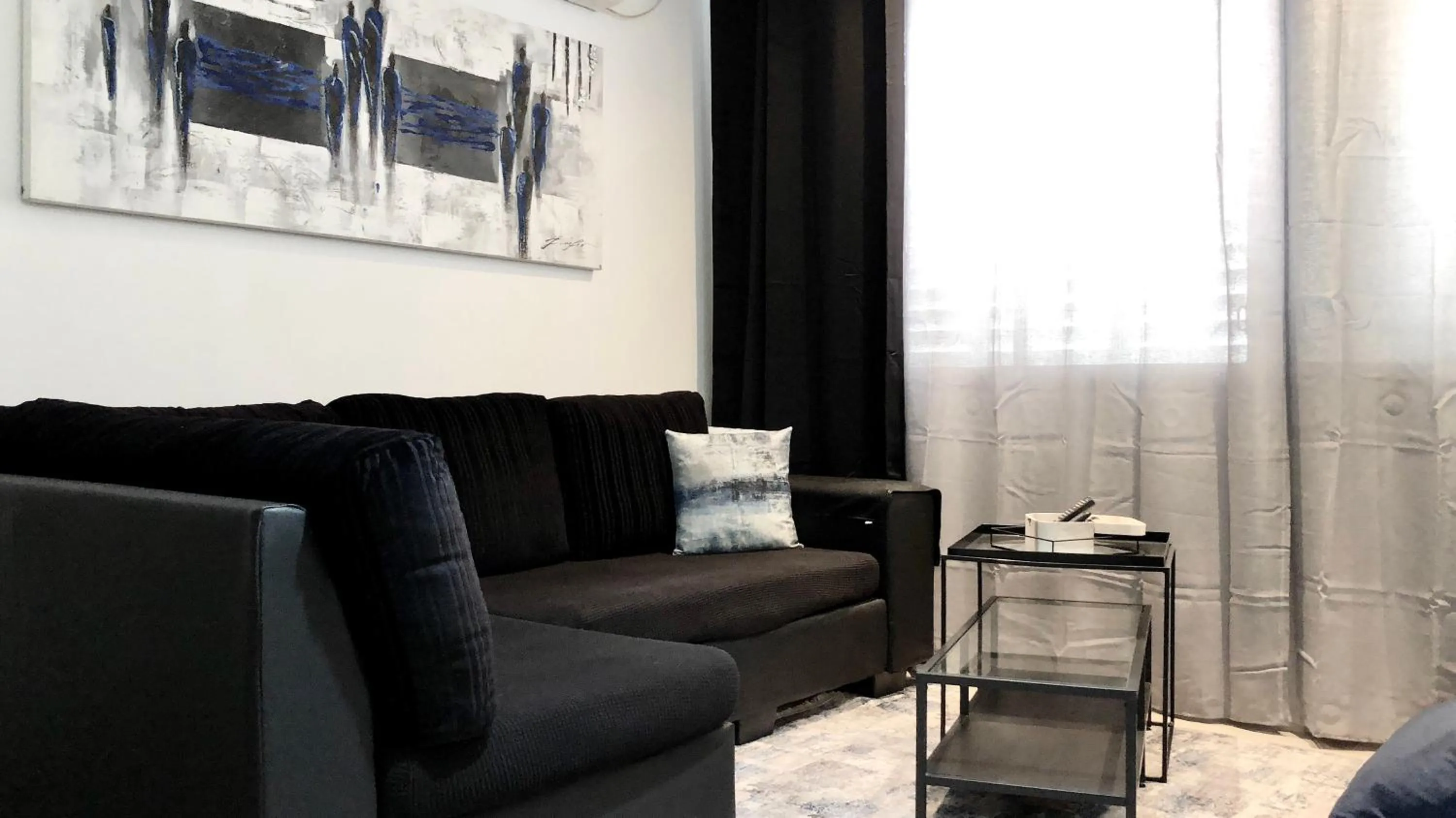 Living room in Stylish Tel Aviv