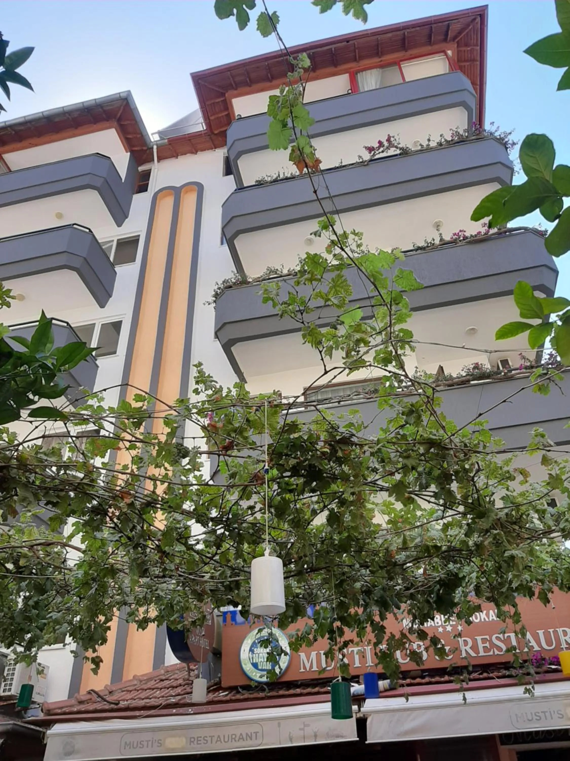 Property building in Musti Apart Hotel