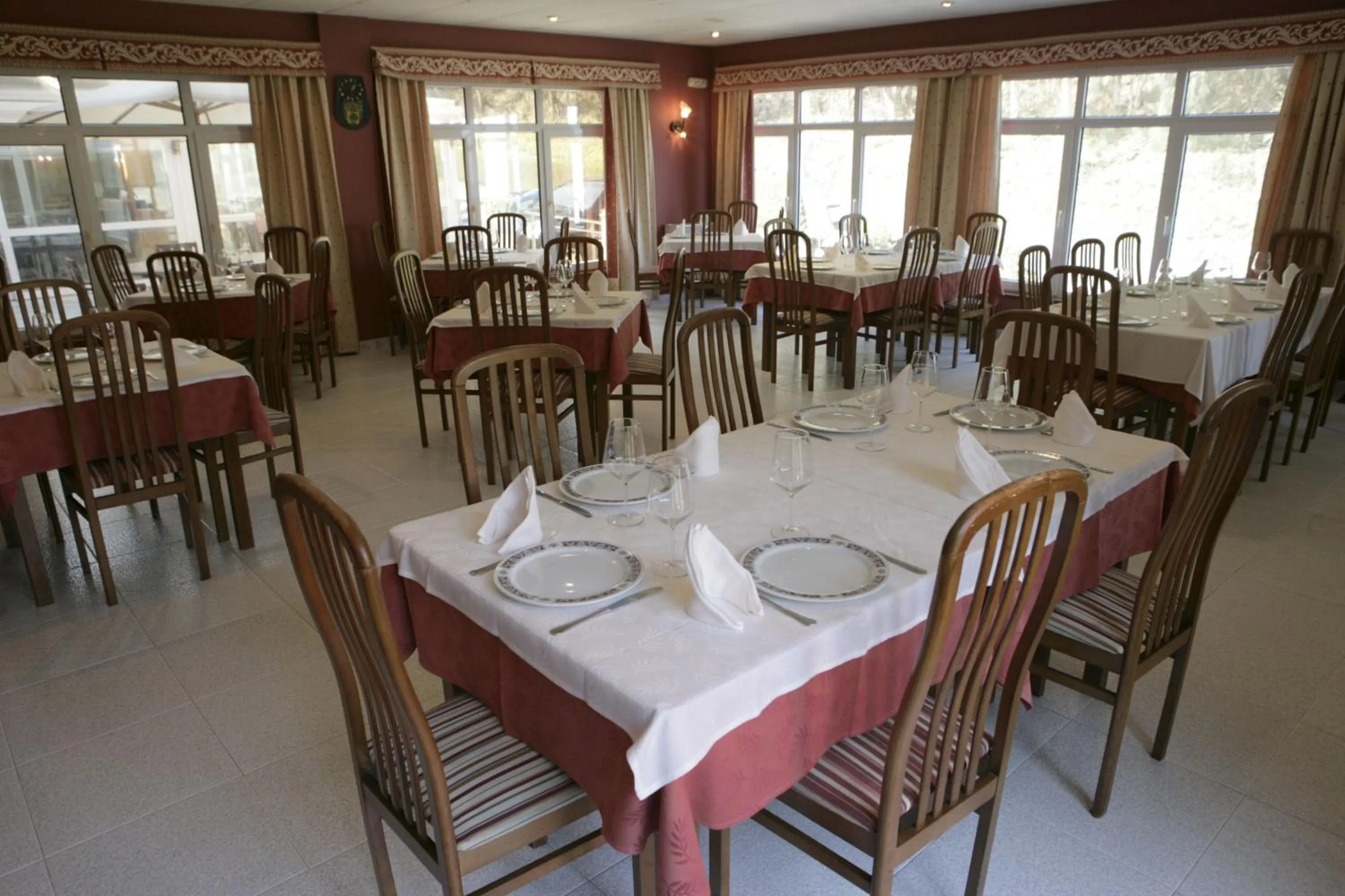 Restaurant/places to eat in Hotel Azpiazu