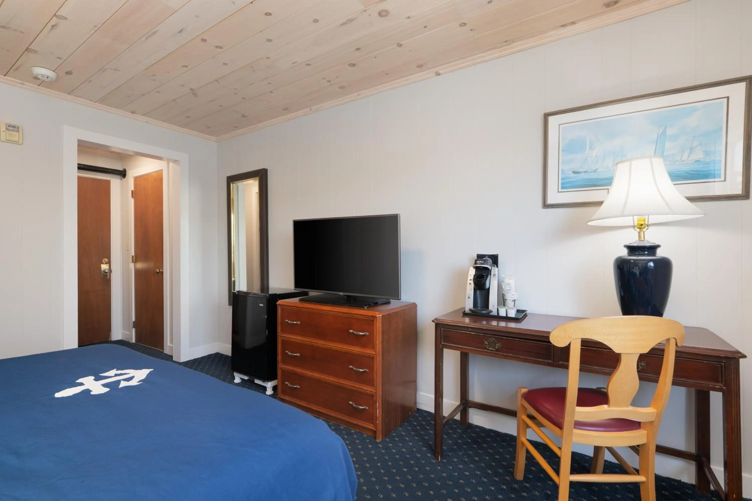 Bedroom, Bed in Fisherman's Wharf Inn