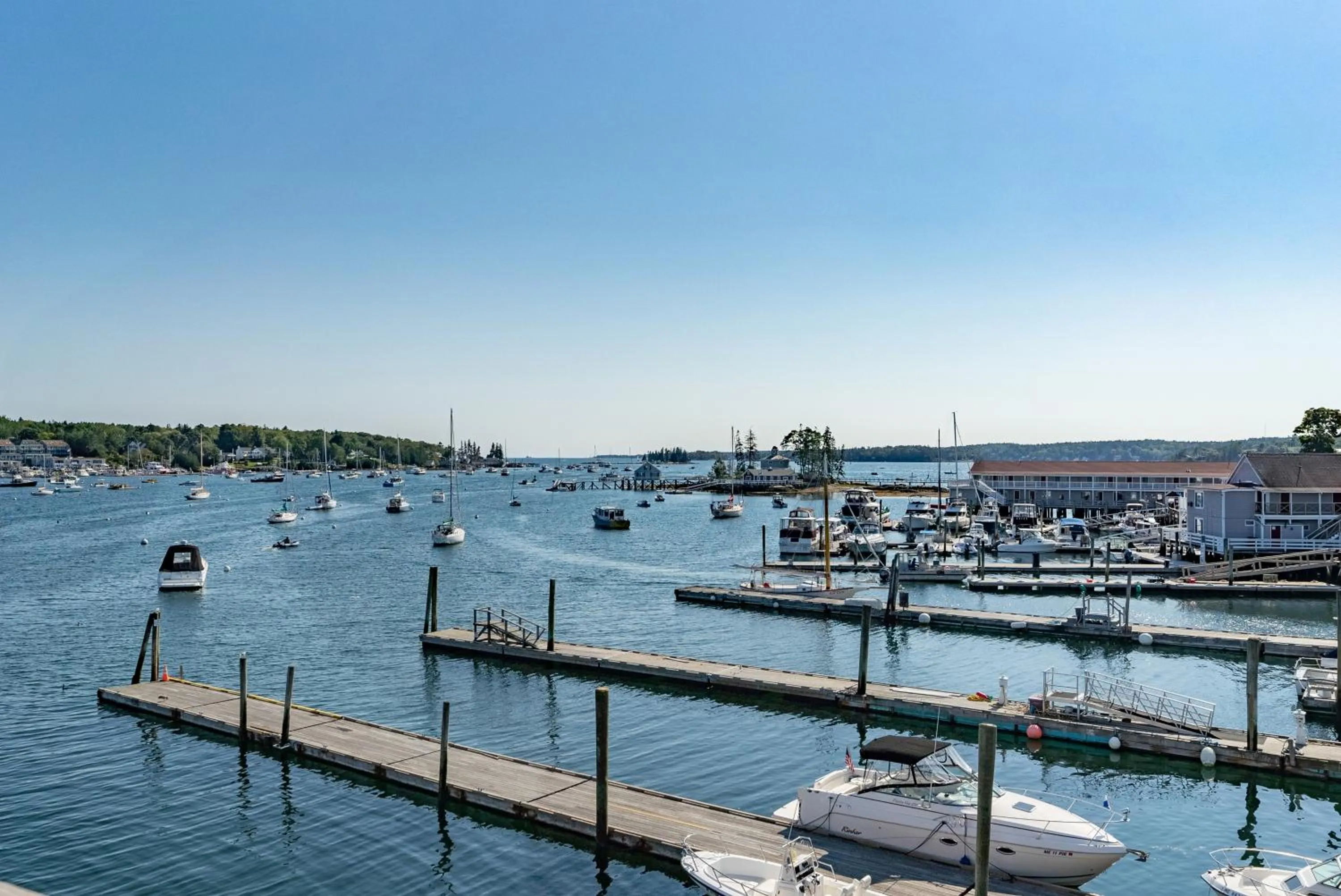 Sea view in Fisherman's Wharf Inn