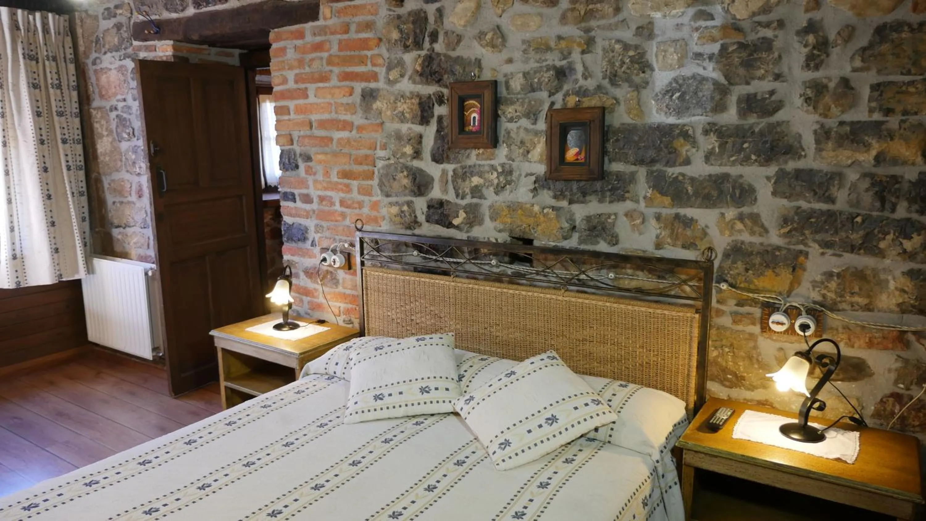 Photo of the whole room, Bed in Hotel Rural Los Texos