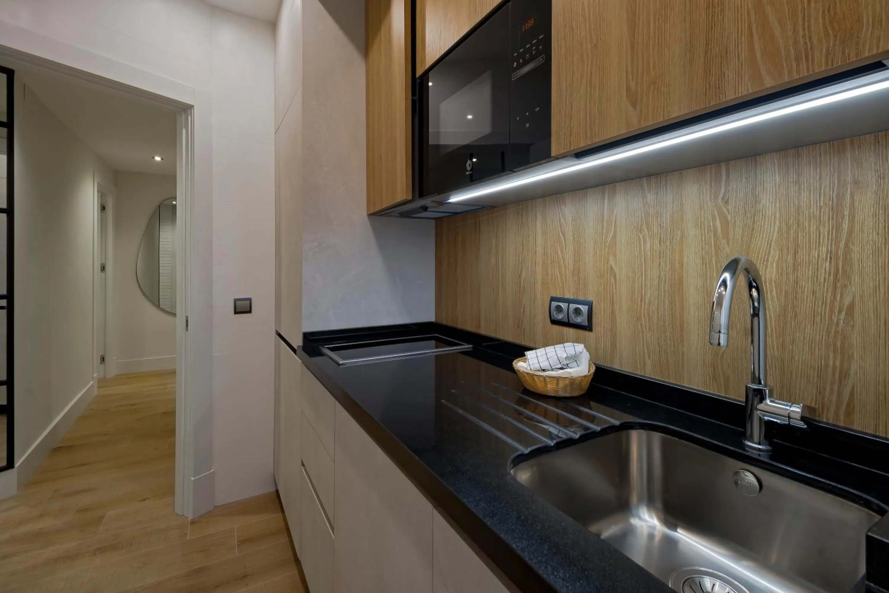 kitchen in Apartamentos Suites Oficentro Original